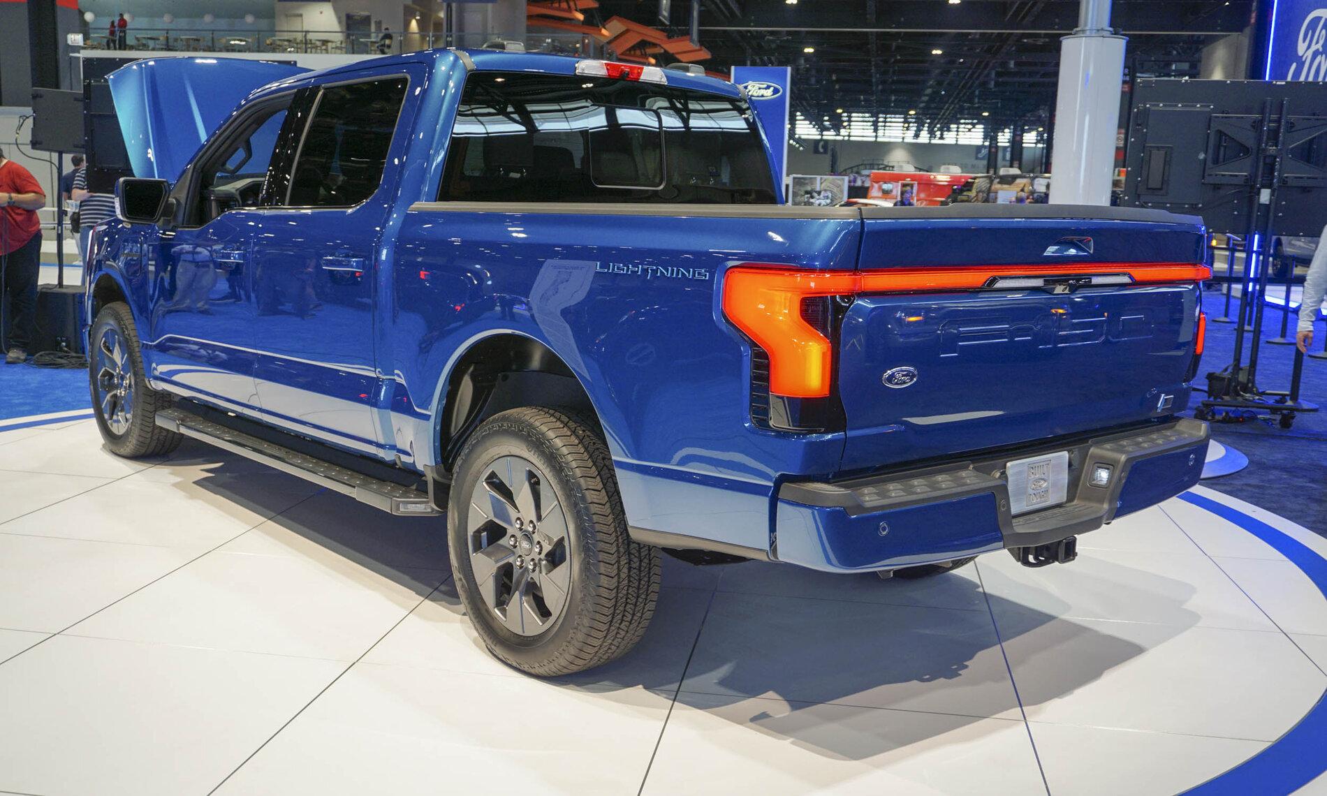 Ford F-150 Lightning ATLAS BLUE F-150 Lightning Photos & Club Atlas Blue F150 Lightning Lariat EV Pickup Chicago Auto Show 1