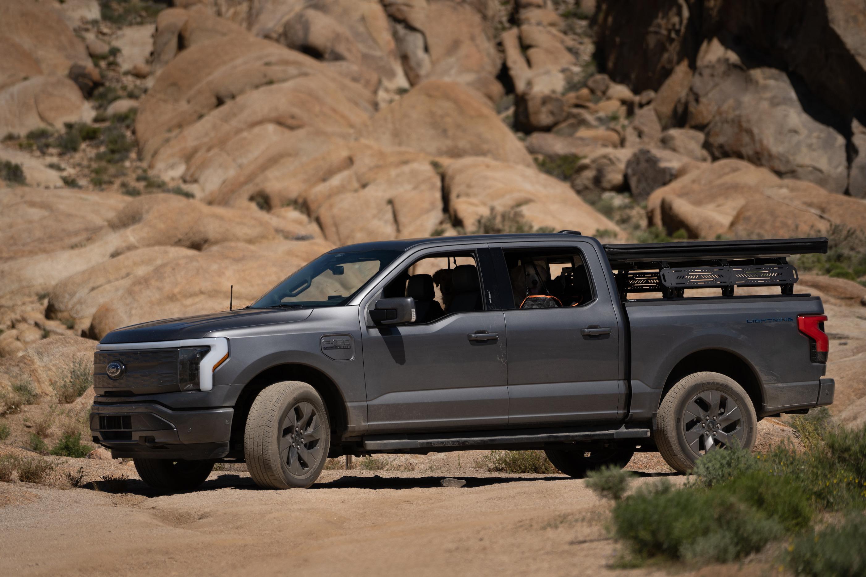 Ford F-150 Lightning Lightning meets Alabama Hills, Lone Pine California - weekend road trip B13B3B30-6A89-478B-972A-17B2CC69BB21