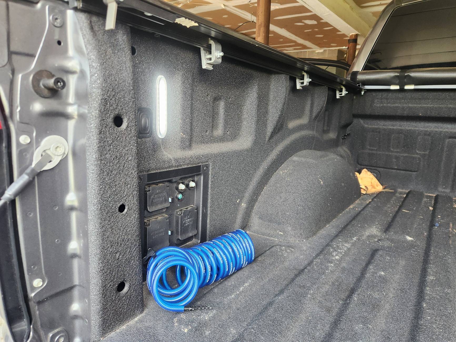 Ford F-150 Lightning XLT OEM Bed Lights Install bed lights