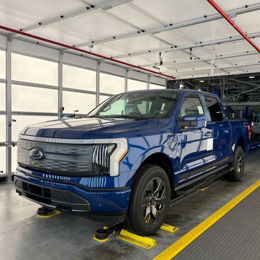 Ford F-150 Lightning ✅ 8/22 Lightning Build Week Group blue_thunder_sm