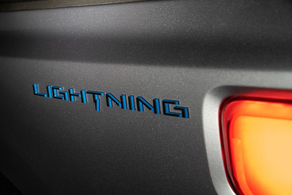 Ford F-150 Lightning ⚡️Complete Photo + Wallpaper Archive for the New F-150 Lightning⚡️ C064809A-622C-40C3-92D7-CA981659ABE7