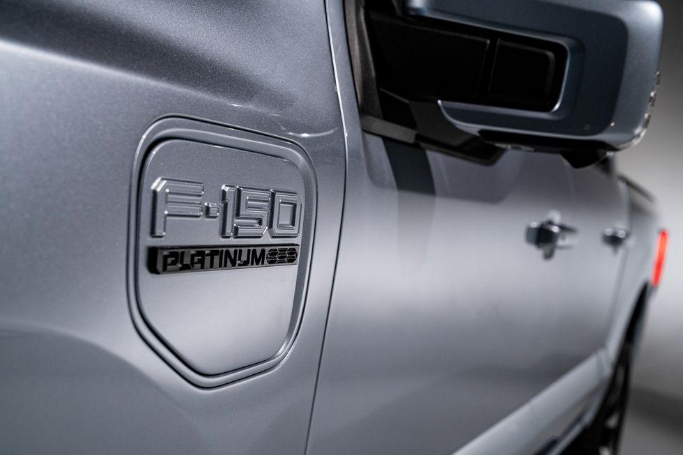 Ford F-150 Lightning ⚡️Complete Photo + Wallpaper Archive for the New F-150 Lightning⚡️ C212EDFD-142E-42FA-971E-D1DF5B338600