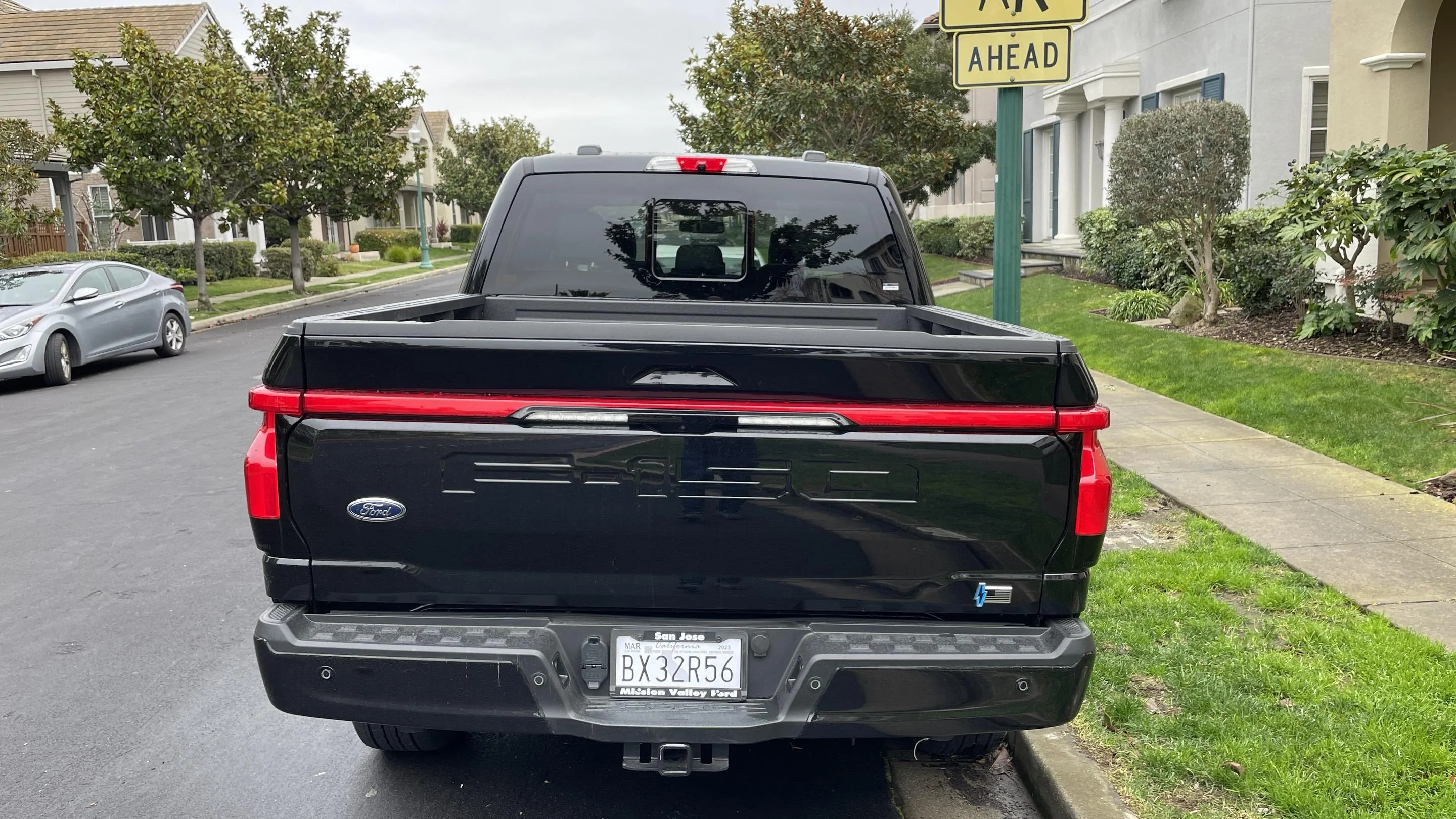 Ford F-150 Lightning Black Lariat standard range for sale 69k E7DE30B2-4AF5-46A6-9234-5CE707D8917B