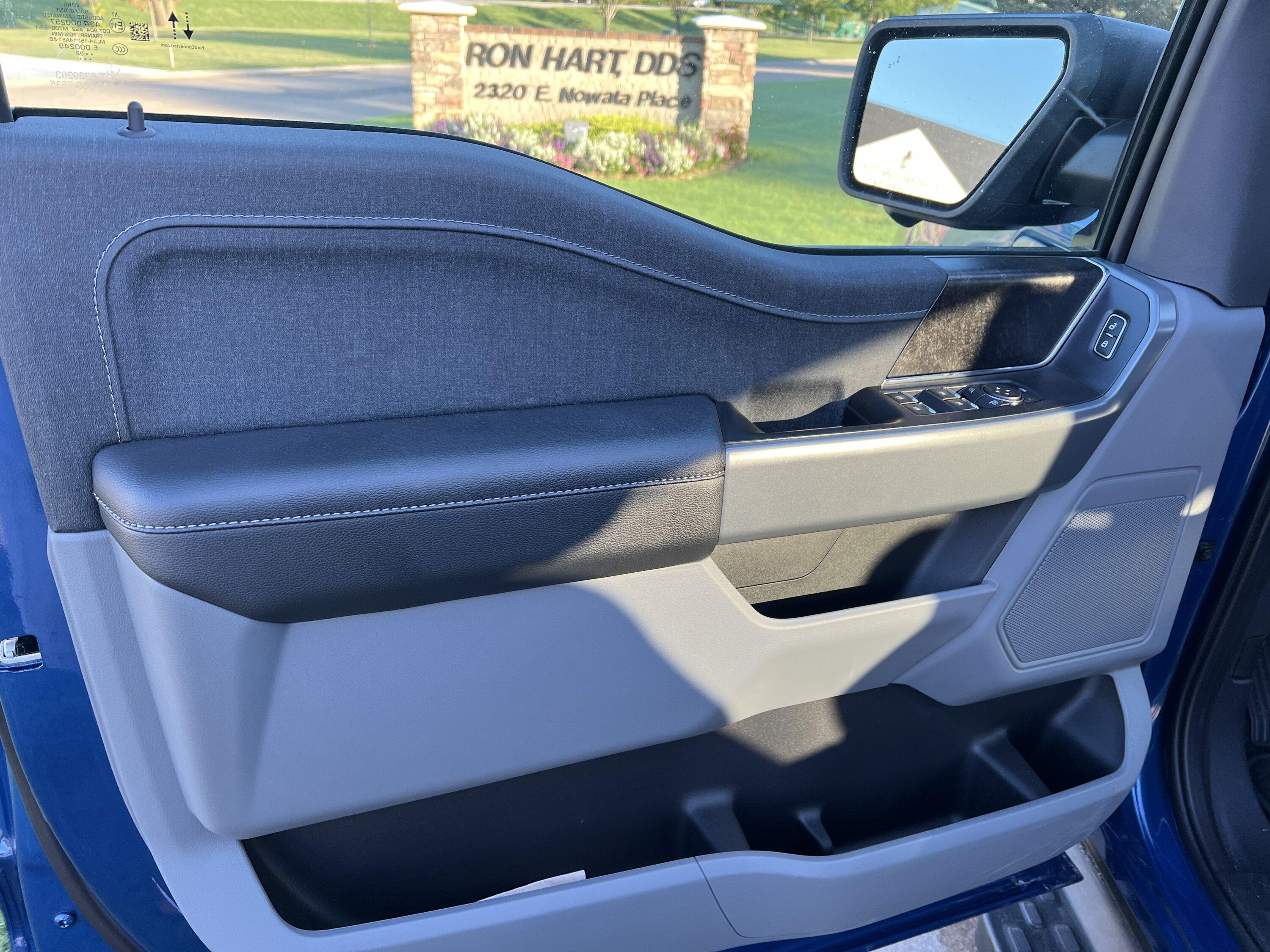 Ford F-150 Lightning Photos of cloth seats? E9EB808F-4A03-454A-9FAF-57453DD1424C