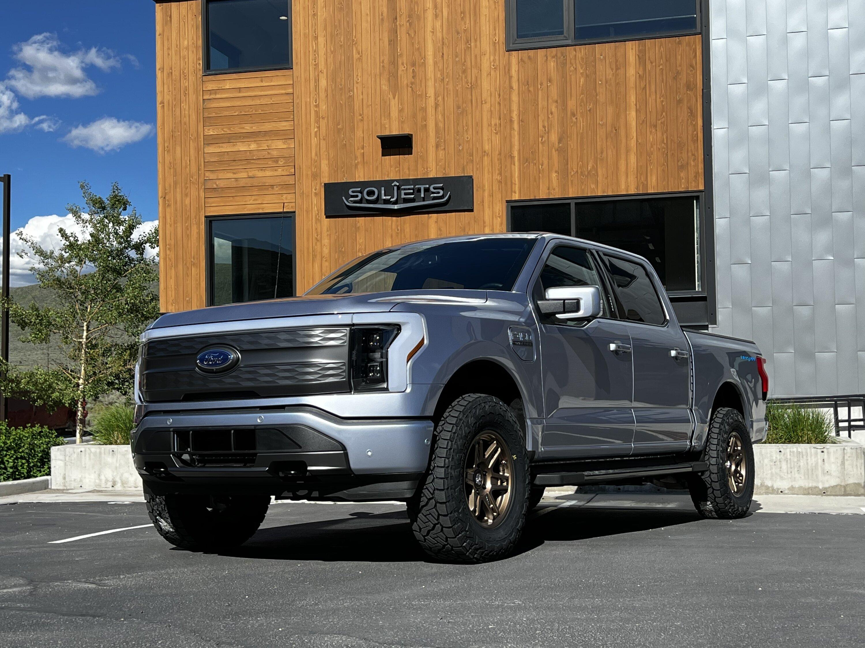 Ford F-150 Lightning Lightning on Fox Shocks, Nitto Recon Grapplers, Fuel Wheels and w/ Go Fast Camper ECBB0A2A-C406-44D1-826F-87F2DDA0D15B