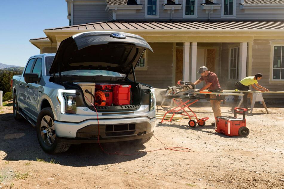 Ford F-150 Lightning Ford's epic Lightning bait-and-switch is complete (the official "I'm out" thread). f-150-lightning-2