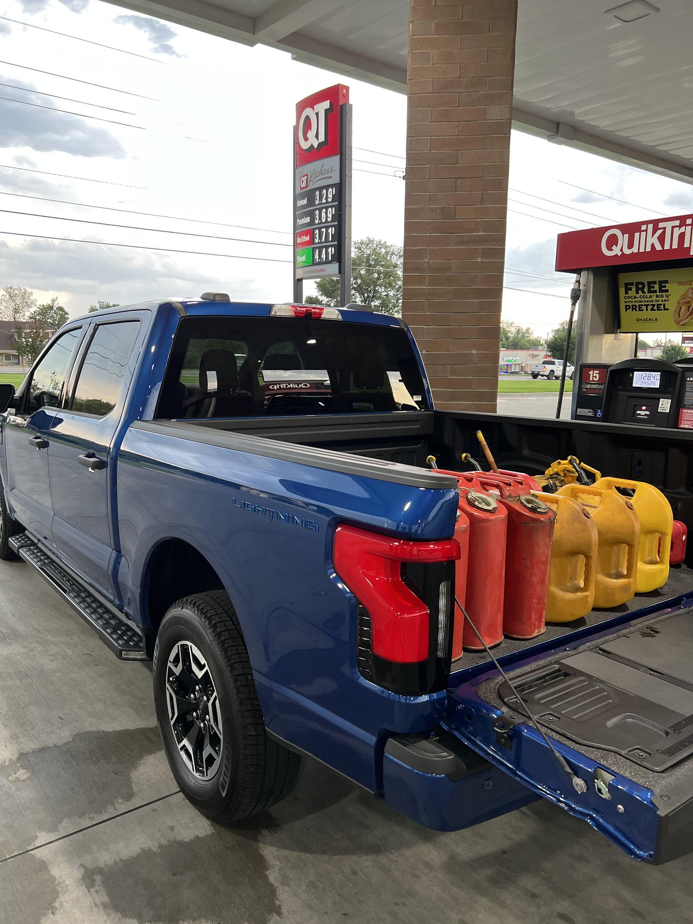 Ford F-150 Lightning First fill-up with the Lightning $220.25. What am I doing wrong?😀 F0115487-DABD-436B-A62C-9C9D504F4EF7