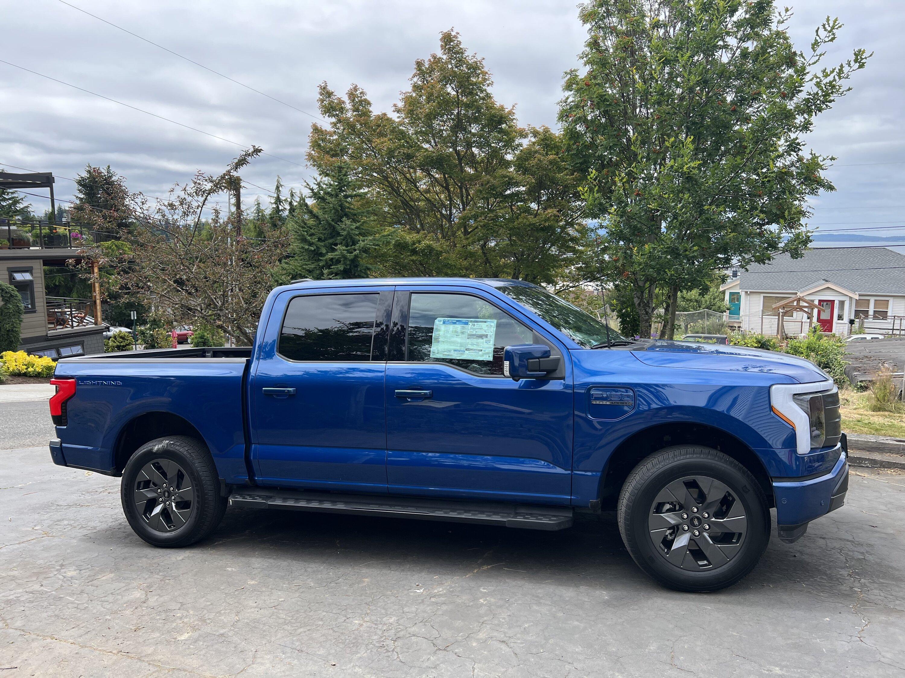Ford F-150 Lightning My thoughts: Lariat Test Drive, showroom Pro f150 at home