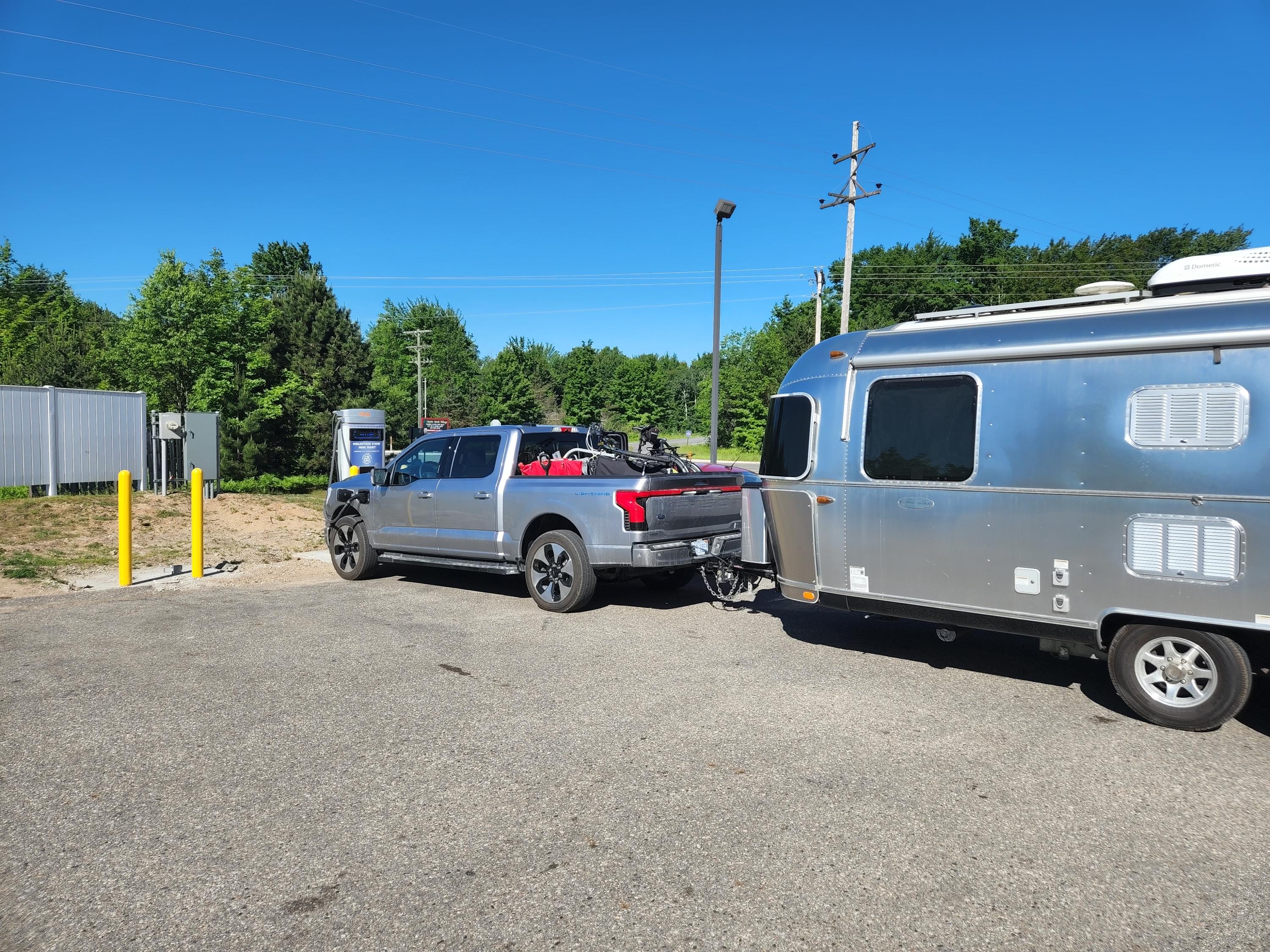 Ford F-150 Lightning 300 Mile Trip to Frankfort with the Lightning - Thoughts and Stats with the Airstream in tow f150-b7