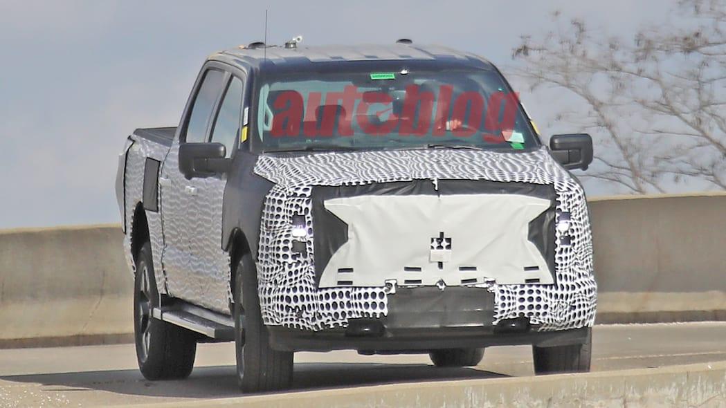 Ford F-150 Lightning Spied: Electric F-150 Bodywork in Testing ⚡️ F150_EV_004