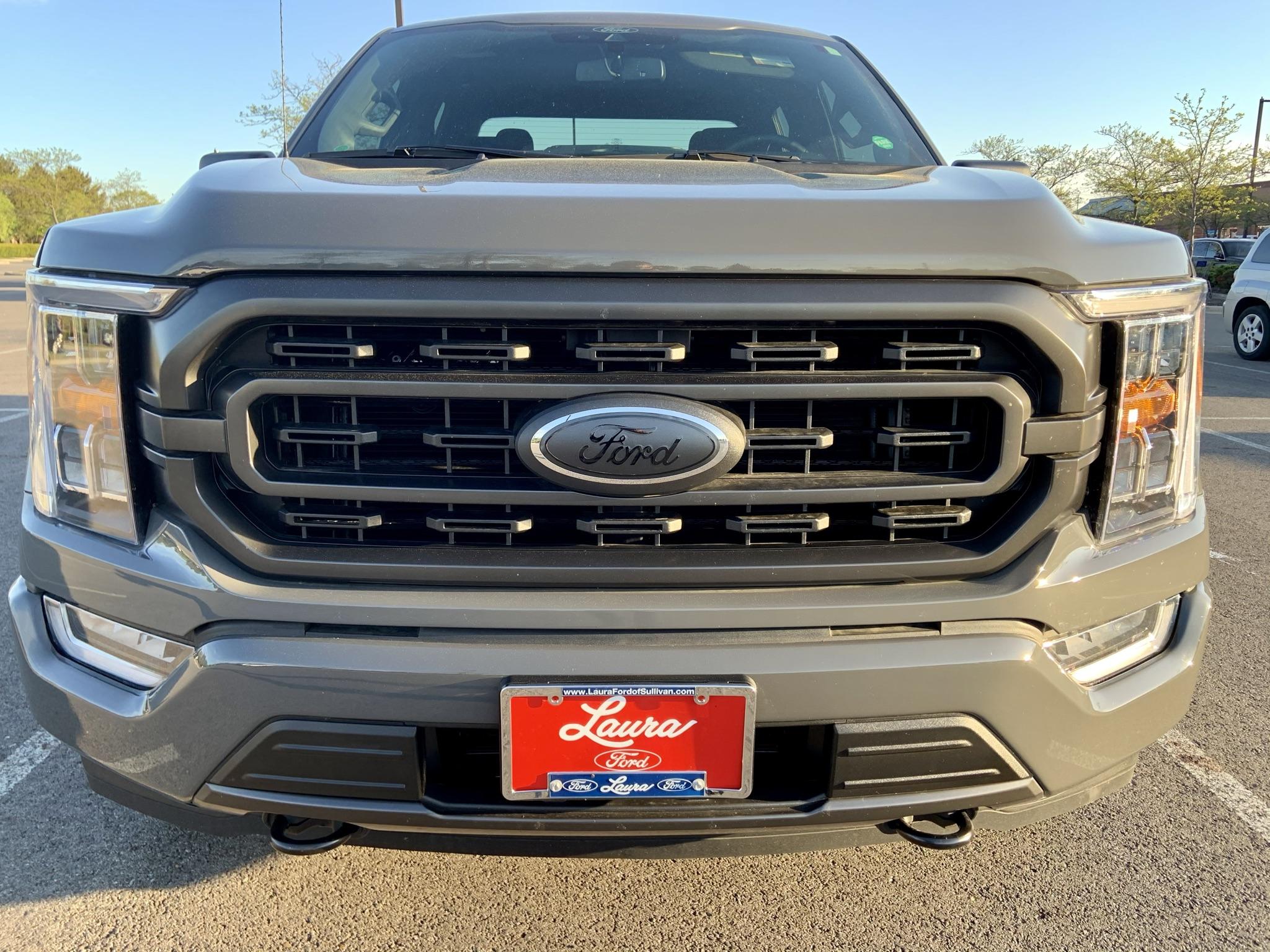 Ford F-150 Lightning Front and rear emblems to match Leadfoot color? F8EA0011-DCFA-4FBF-B459-574F33BE57F1