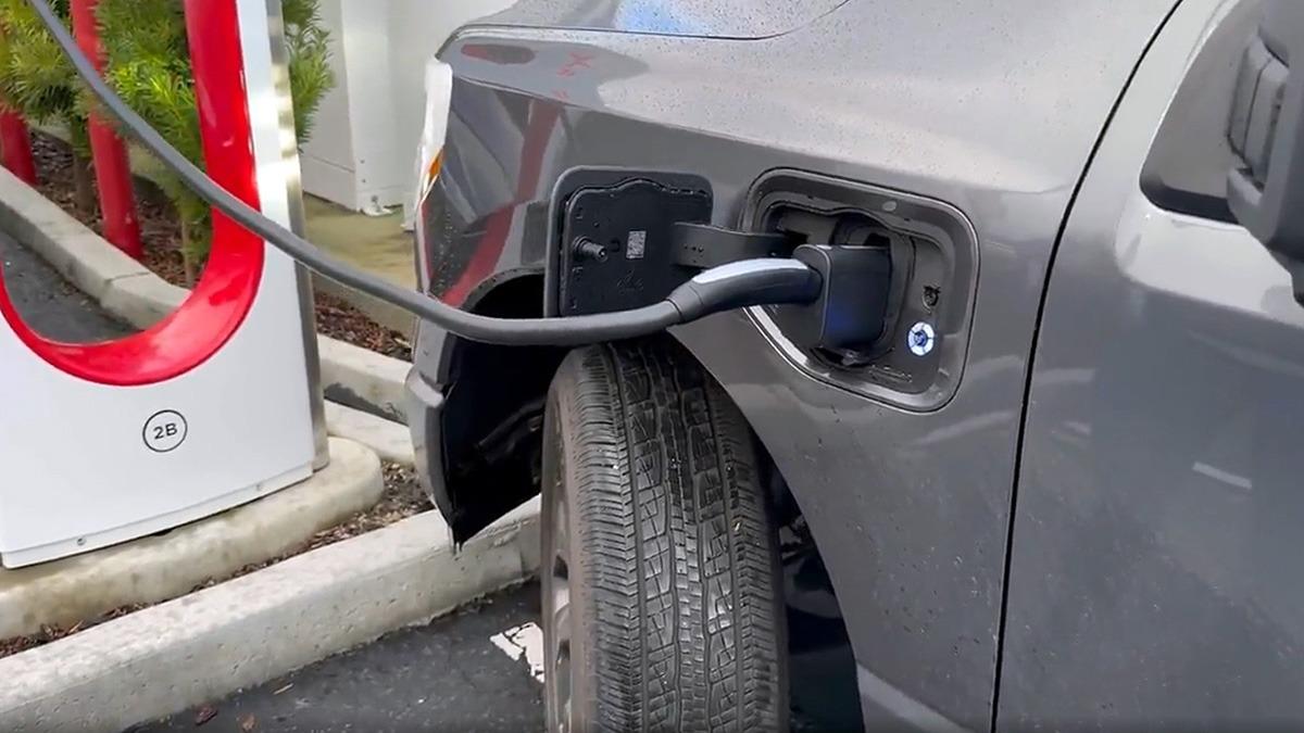Ford F-150 Lightning Ford to Offer Complimentary Tesla Supercharger Adapter to Eligible Lightning Owners (1/31/24 Update) f_1550_supercharger43