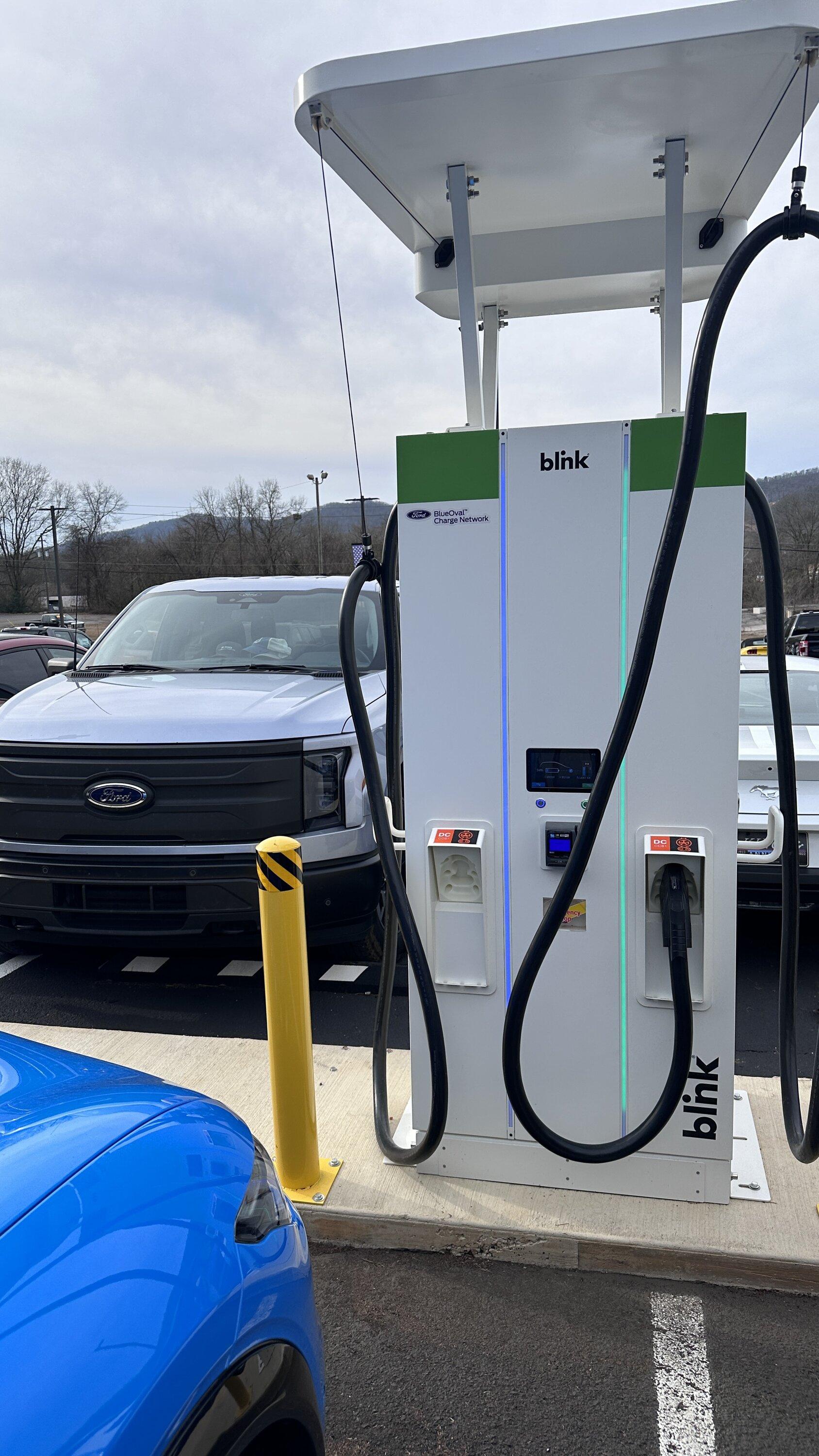 Ford F-150 Lightning ~825 miles this weekend, Georgia to Alabama, through TN and NC Mountains FORD DEALER Blink unit