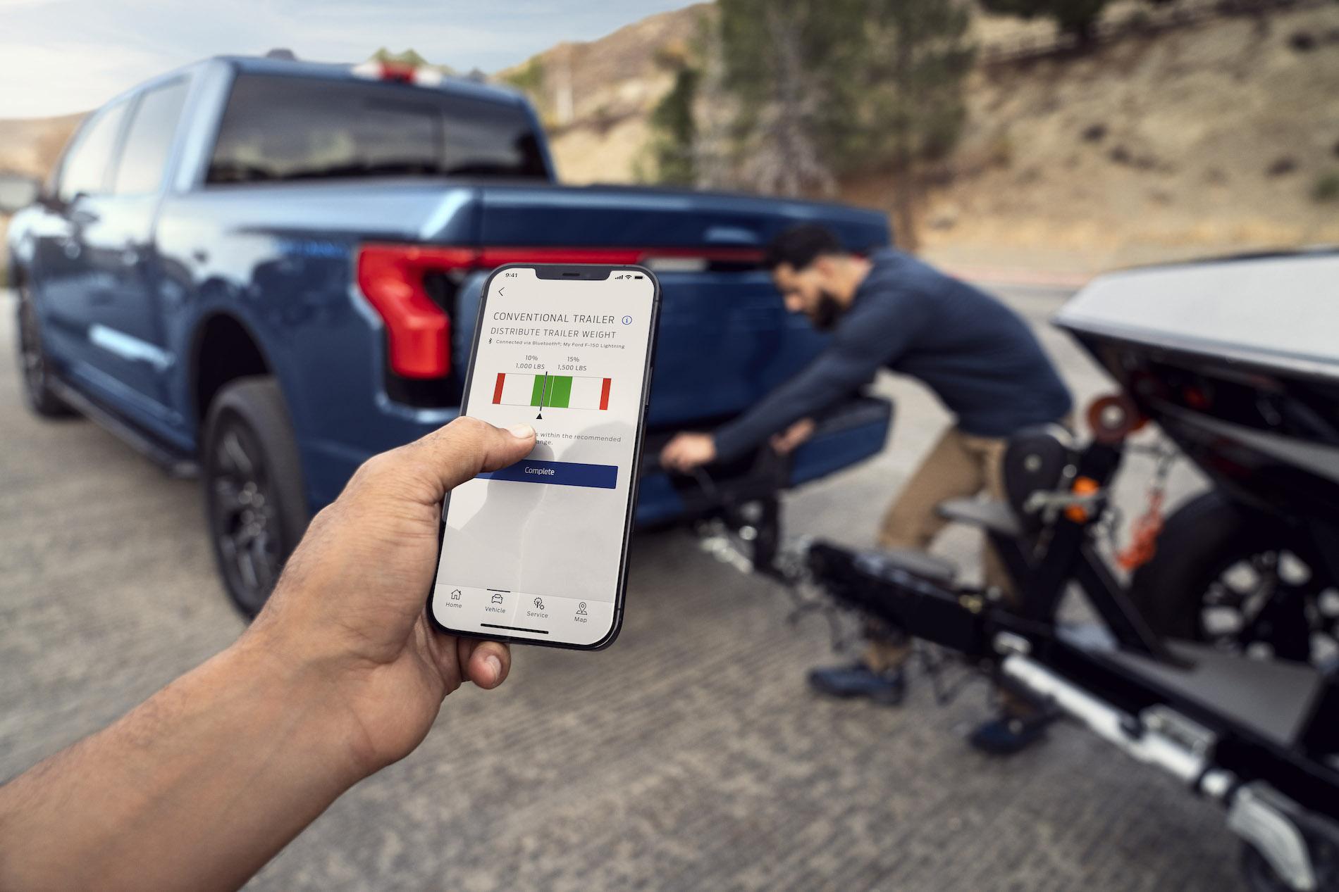 Ford F-150 Lightning Brawn & Brains: How F-150 Lightning Software Accurately Estimates Range While Towing Ford F-150 Lightning_Smart Hitch