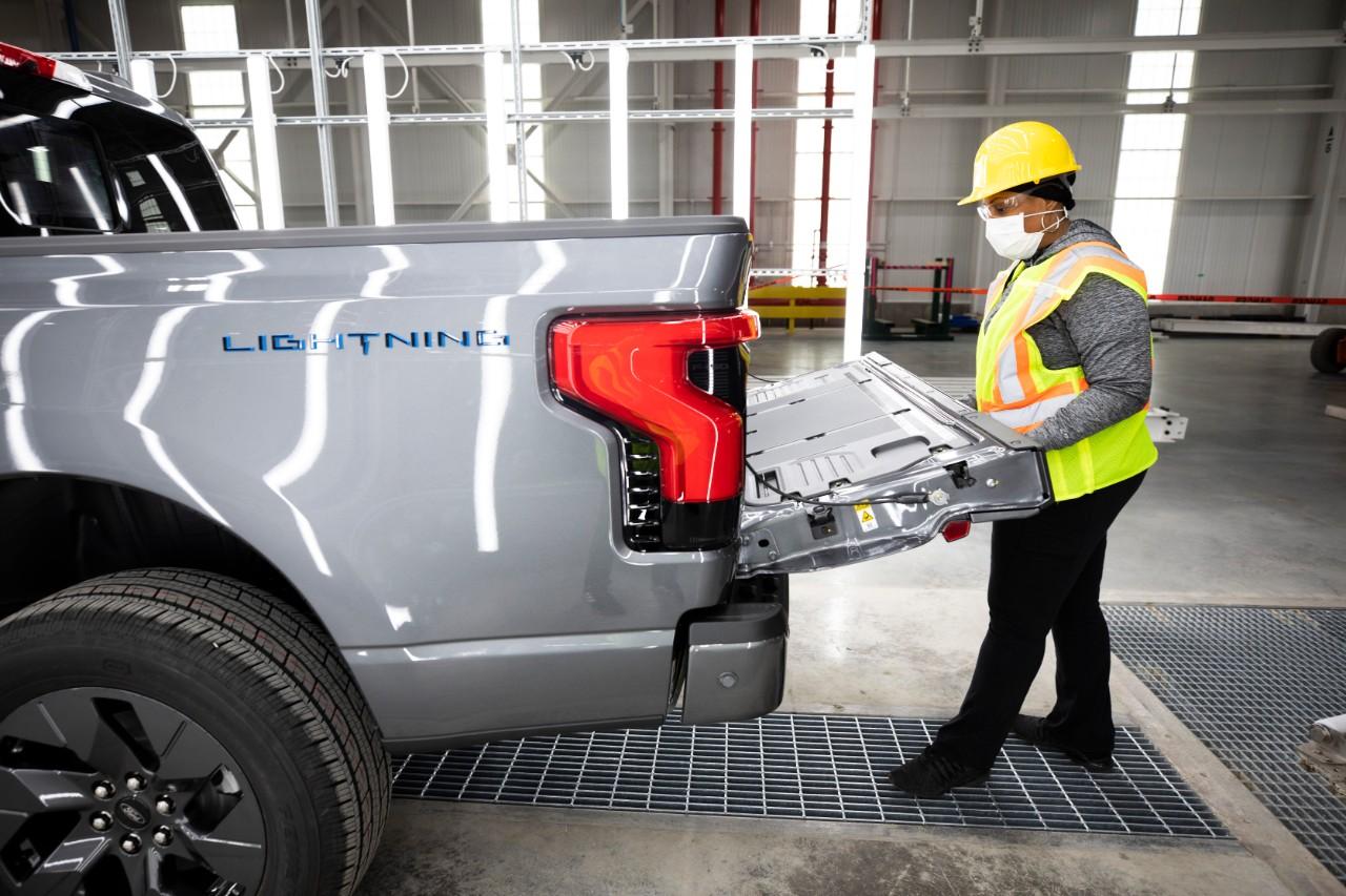 Ford F-150 Lightning F-150 Lightning Pre-Production Officially Begins at Ford's Rouge EV Center After 150k Reservations! Ford Rouge Electric Vehicle Center_04.JPG