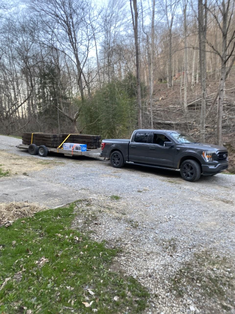 Ford F-150 Lightning First tow! FORD TOWING