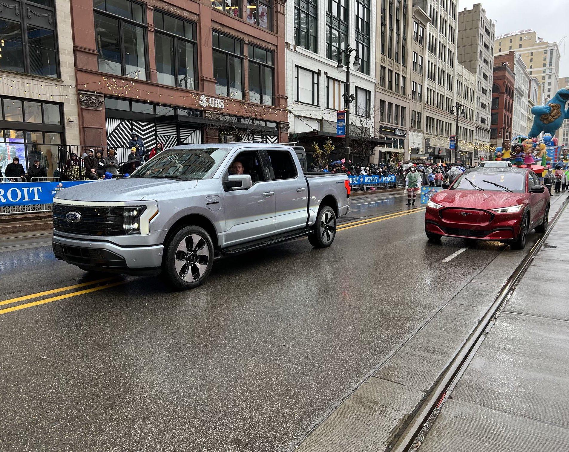 Ford F-150 Lightning ICED BLUE SILVER F-150 Lightning Photos & Club Iced Blue 2022 F-150 Lightnin