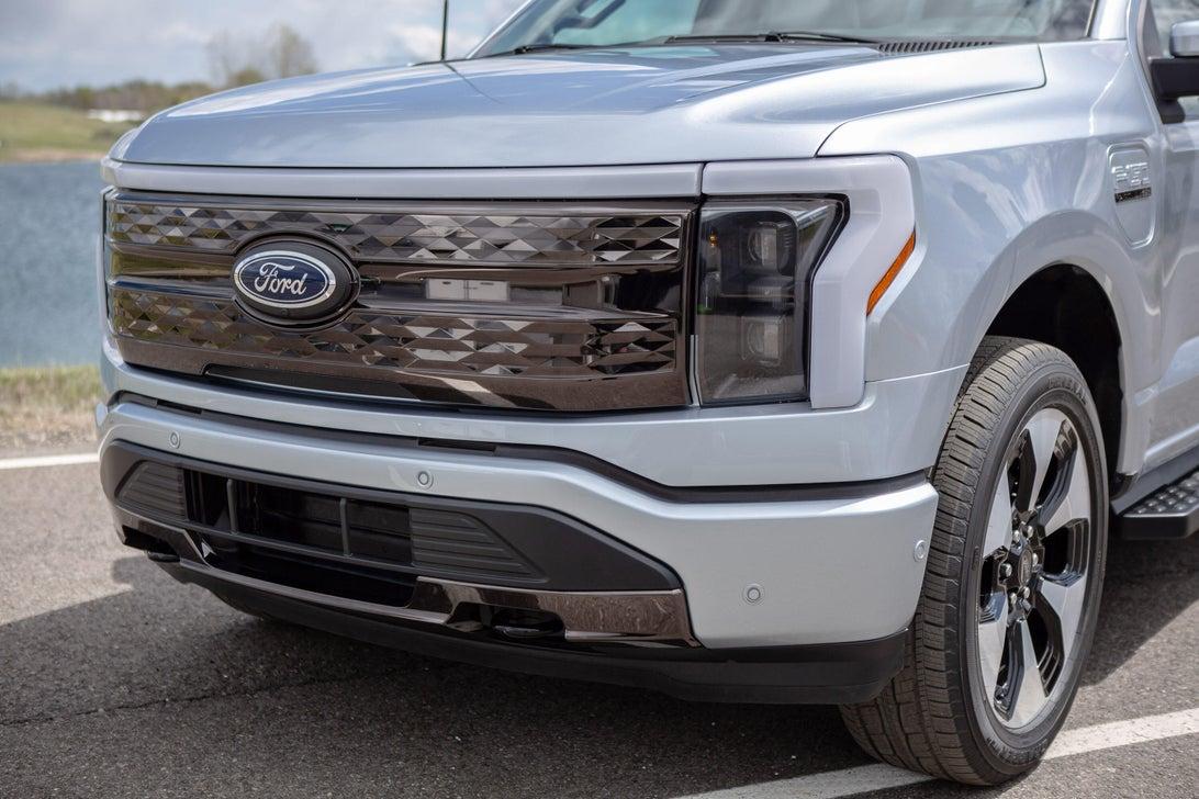 Ford F-150 Lightning ICED BLUE SILVER F-150 Lightning Photos & Club Iced Blue F150 Lightning EV Pickup 4