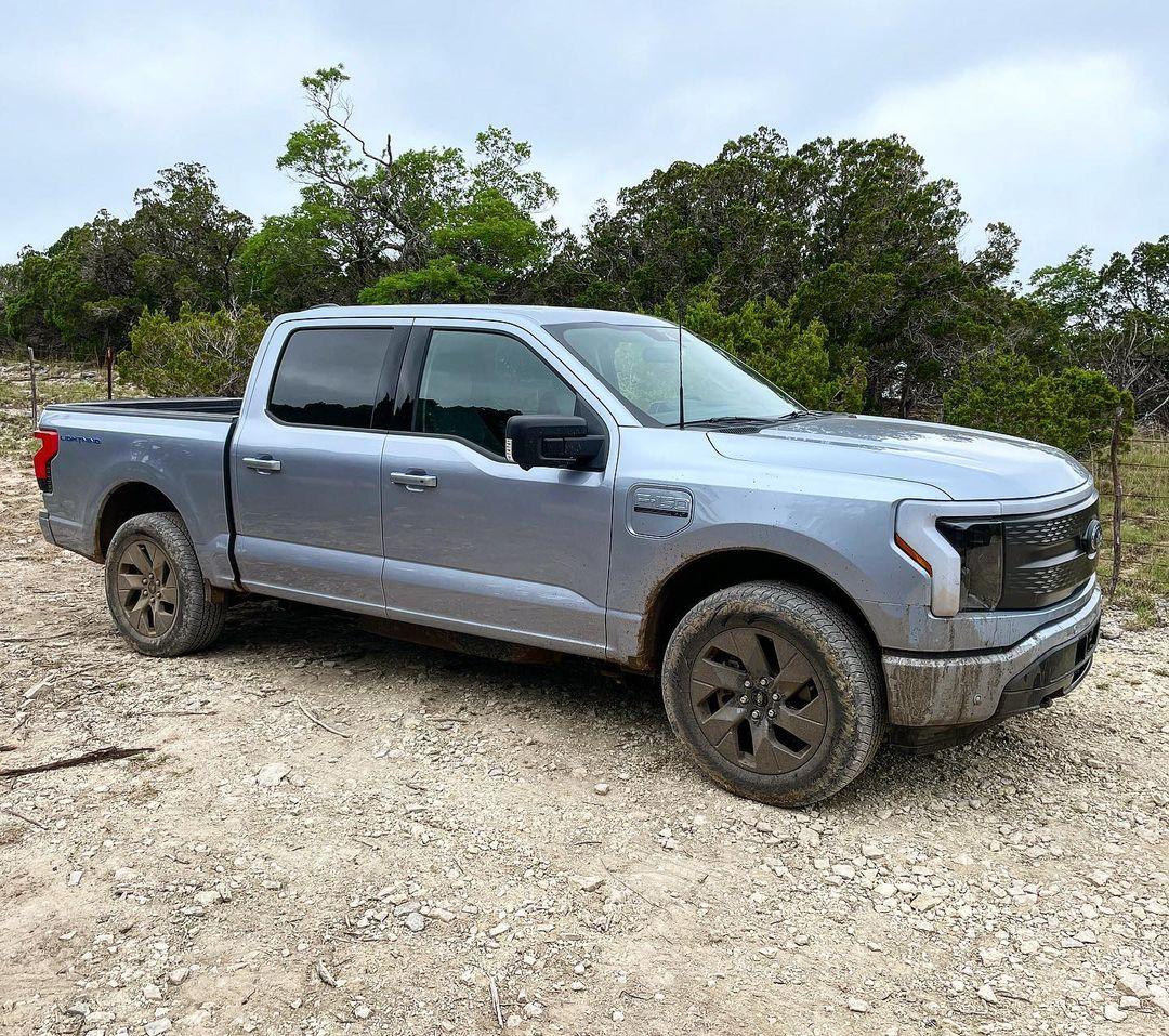 Ford F-150 Lightning ICED BLUE SILVER F-150 Lightning Photos & Club Iced Blue Silver F150 Lightning Picku