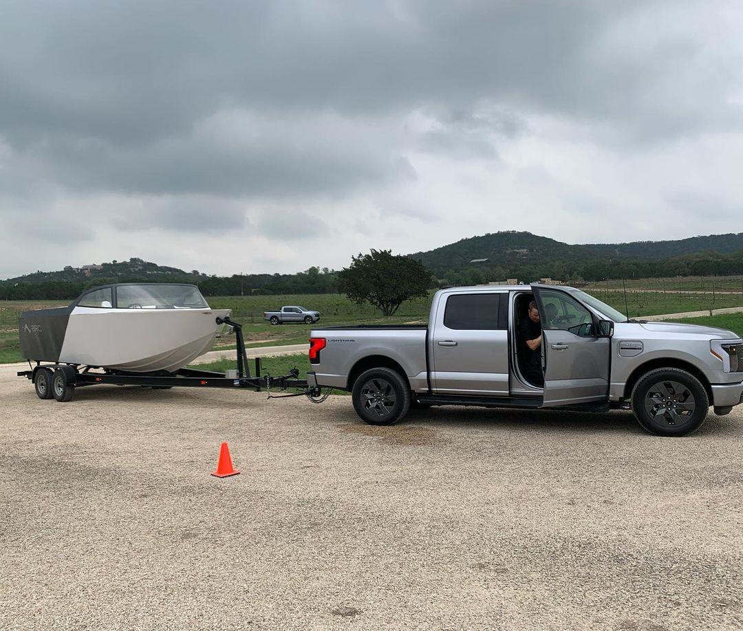 Ford F-150 Lightning ICONIC SILVER F-150 Lightning Photos & Club Iconic Silver F150 Lightnin