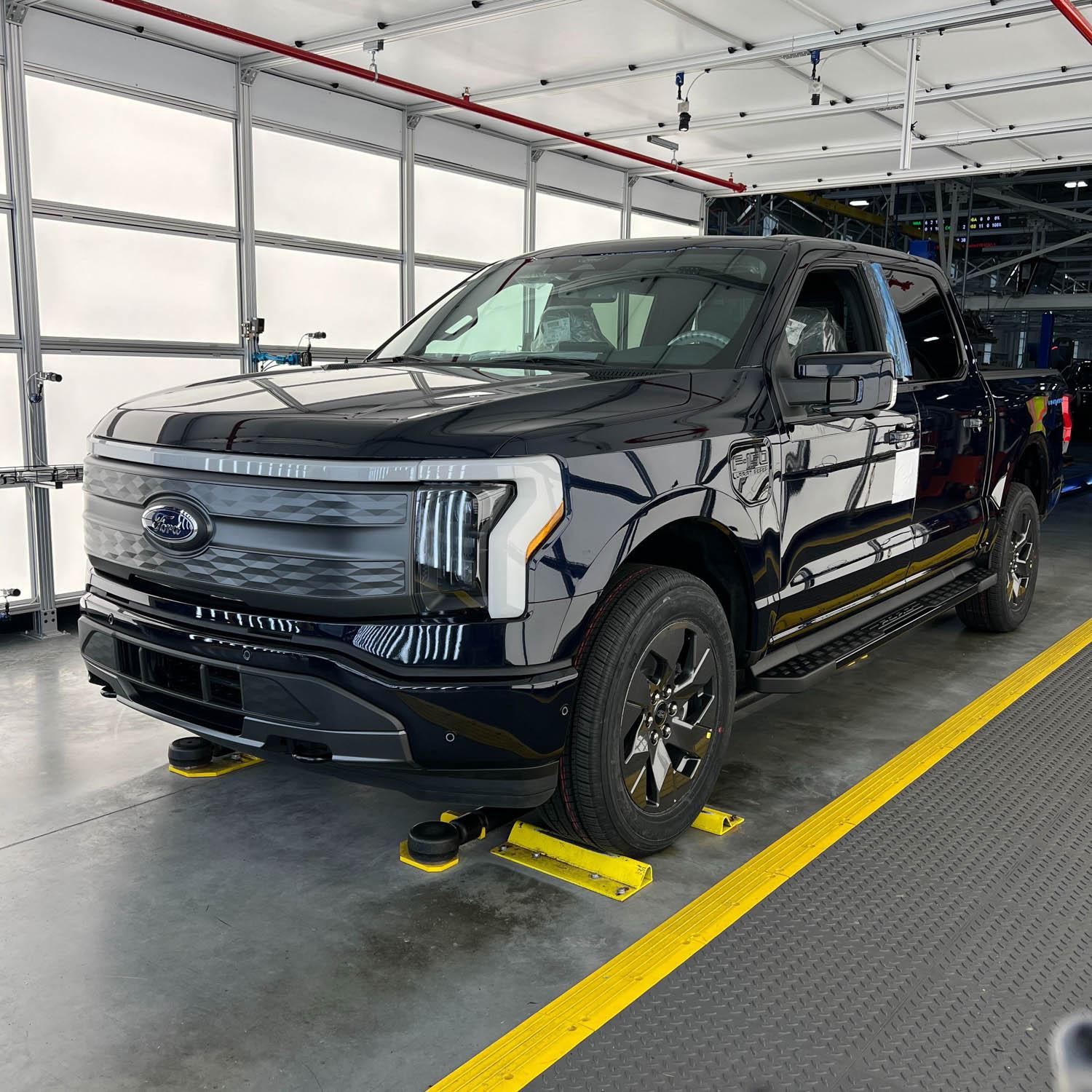 Ford F-150 Lightning ✅ 8/22 Lightning Build Week Group image