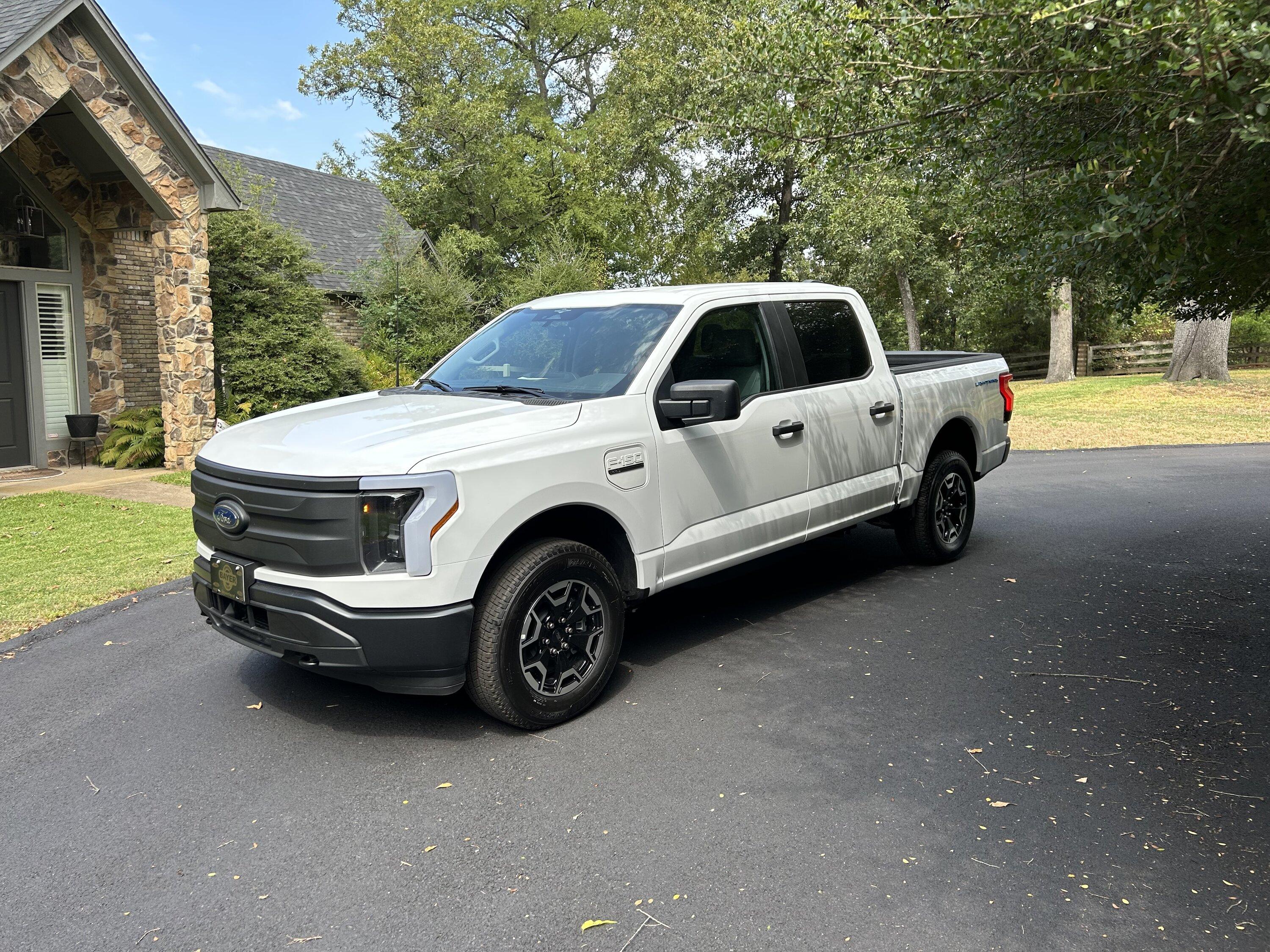 Ford F-150 Lightning 【BestEvMod】Let’s do a giveaway raffle on our Mud Flap! IMG_0337