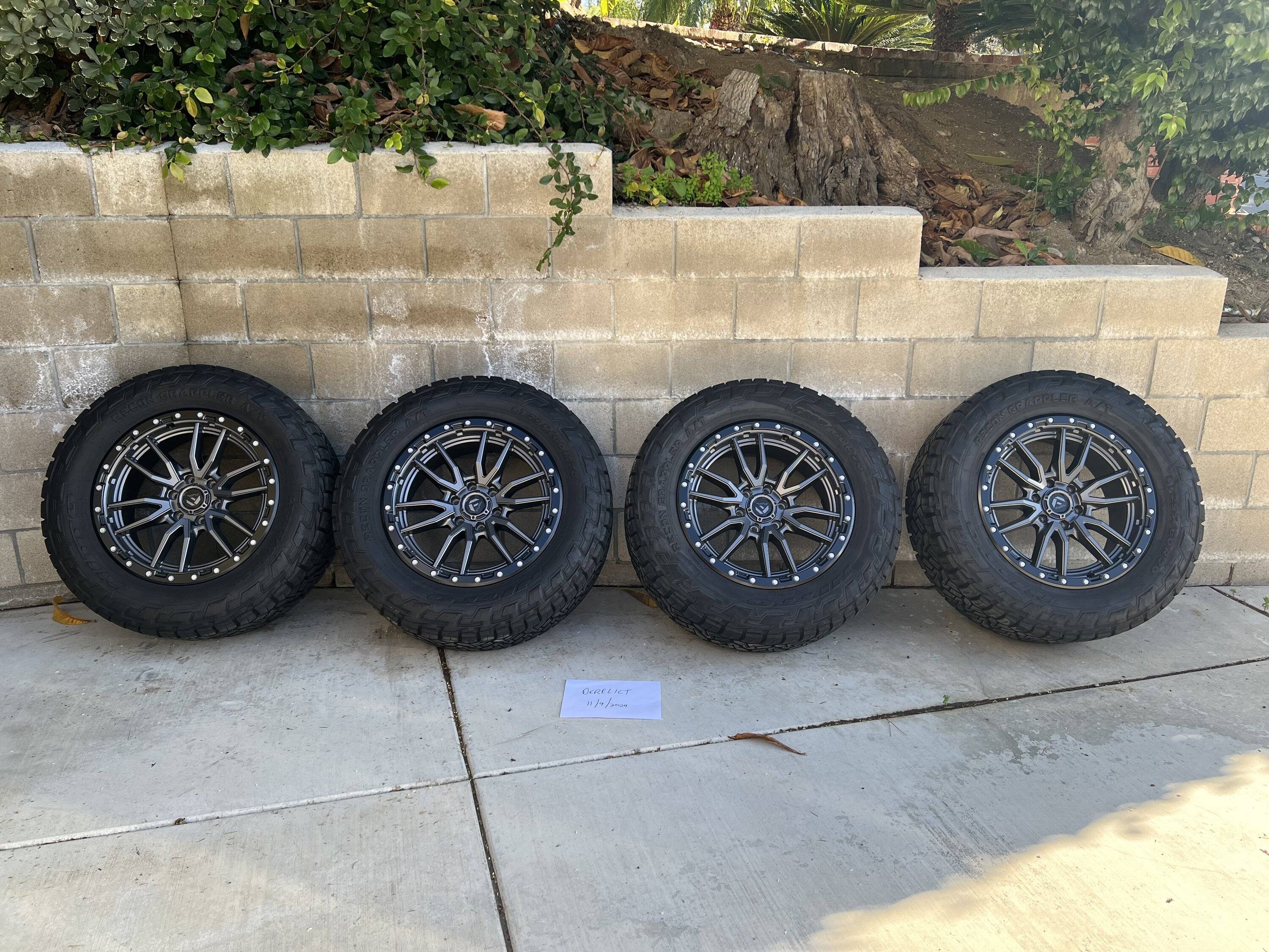 Ford F-150 Lightning 20x9 Fuel Rebels w/LT295/60R20 (34") Nitto Recon Grapplers - $2500 IMG_1992