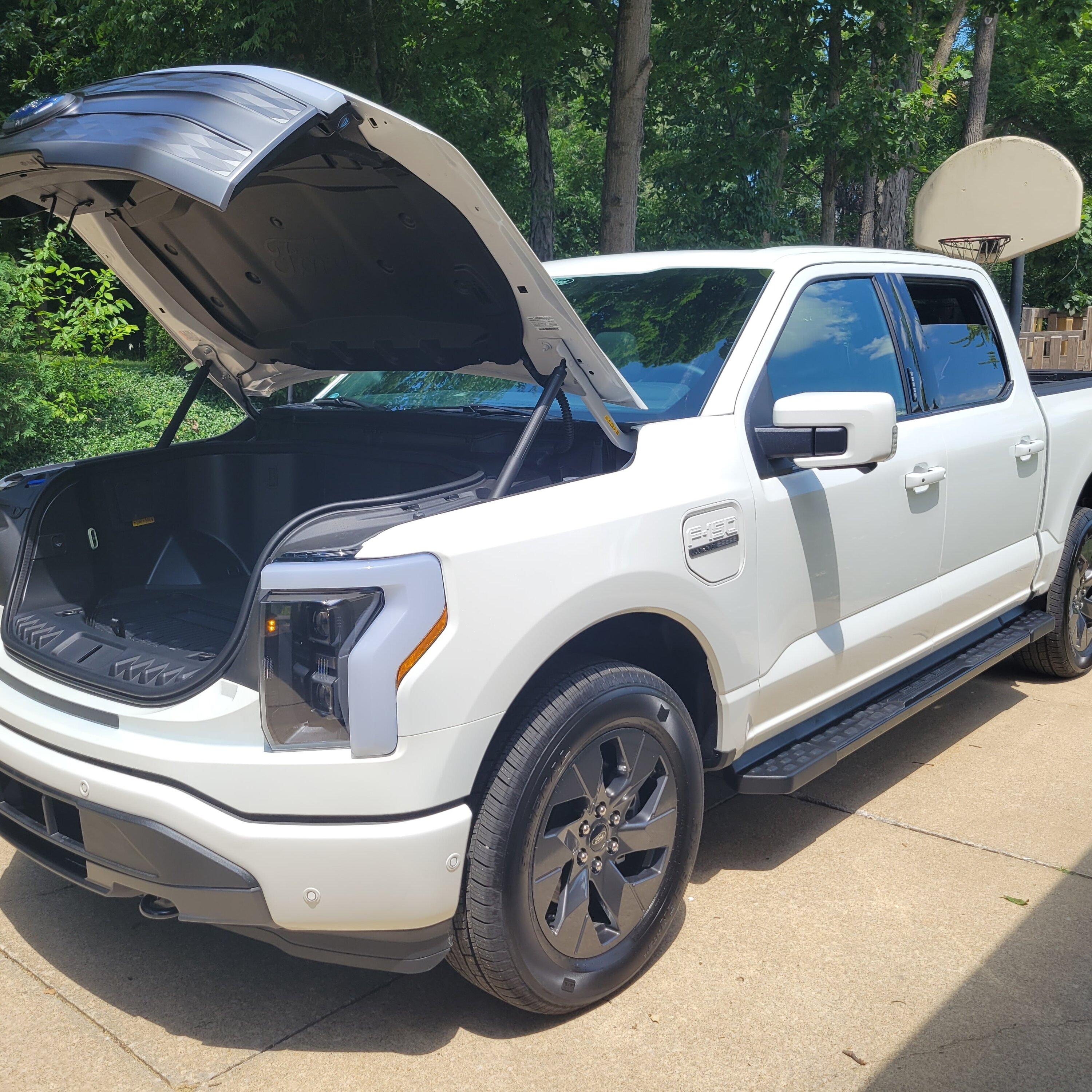 Ford F-150 Lightning ✅ 6/6 Lightning Build Week Group IMG_20220709_145741_398