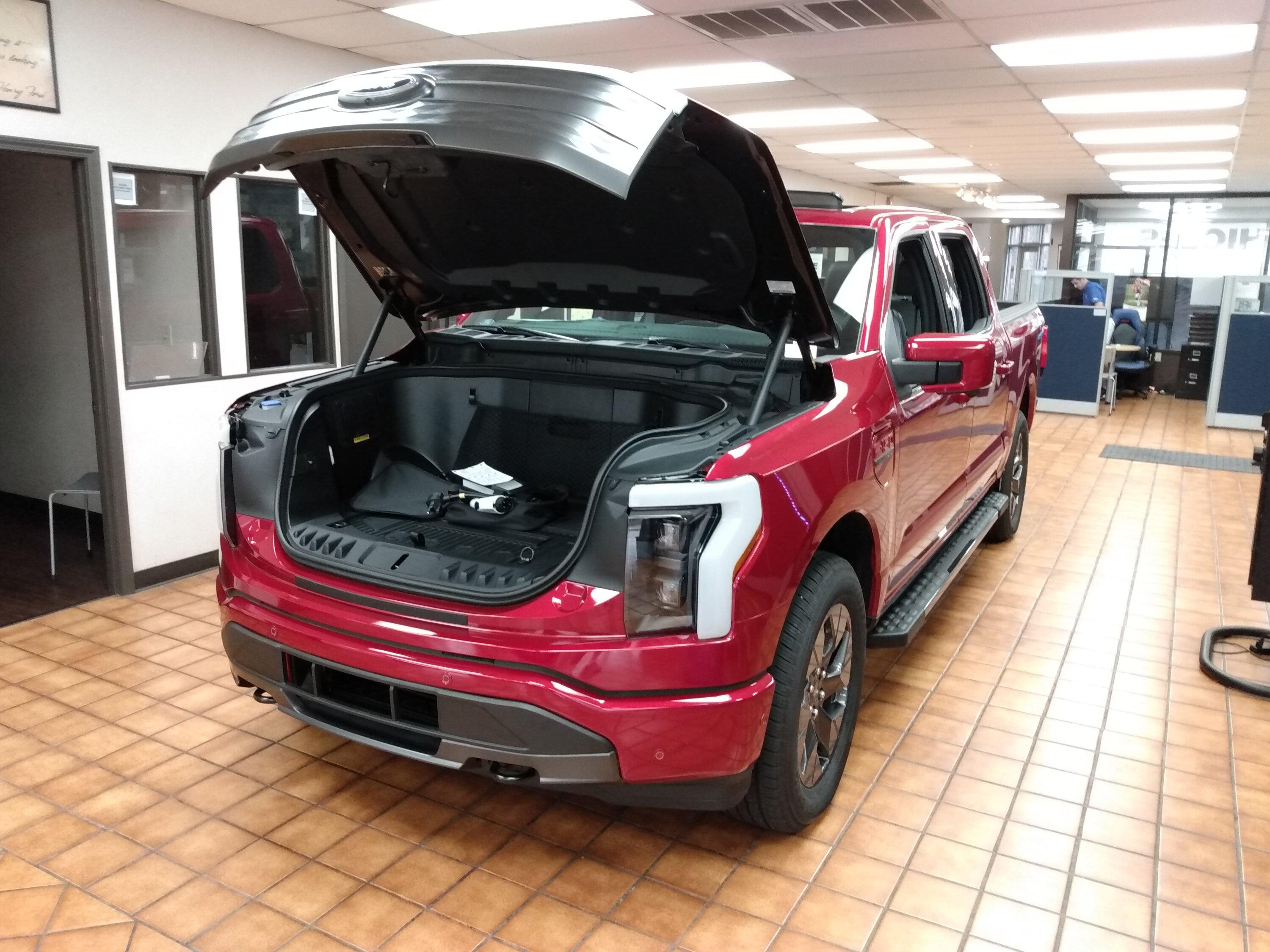 Ford F-150 Lightning RAPID RED F-150 Lightning Photos & Club IMG_20220726_110833132