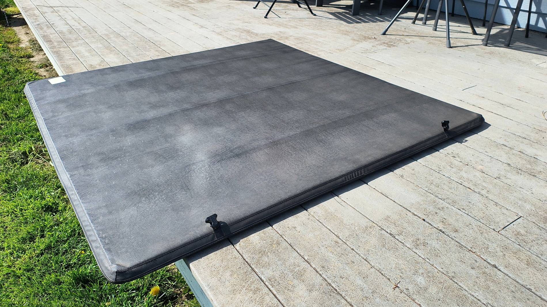 Ford F-150 Lightning Gator SFX soft tri-fold tonneau cover IMG_20250413_153724160