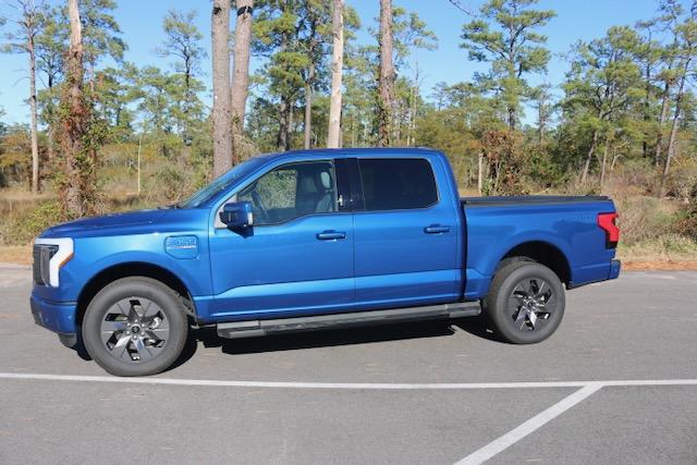 Ford F-150 Lightning 2022 Atlas Blue Lariat ER w/Max Tow – No Deletes – $55,000 IMG_2160