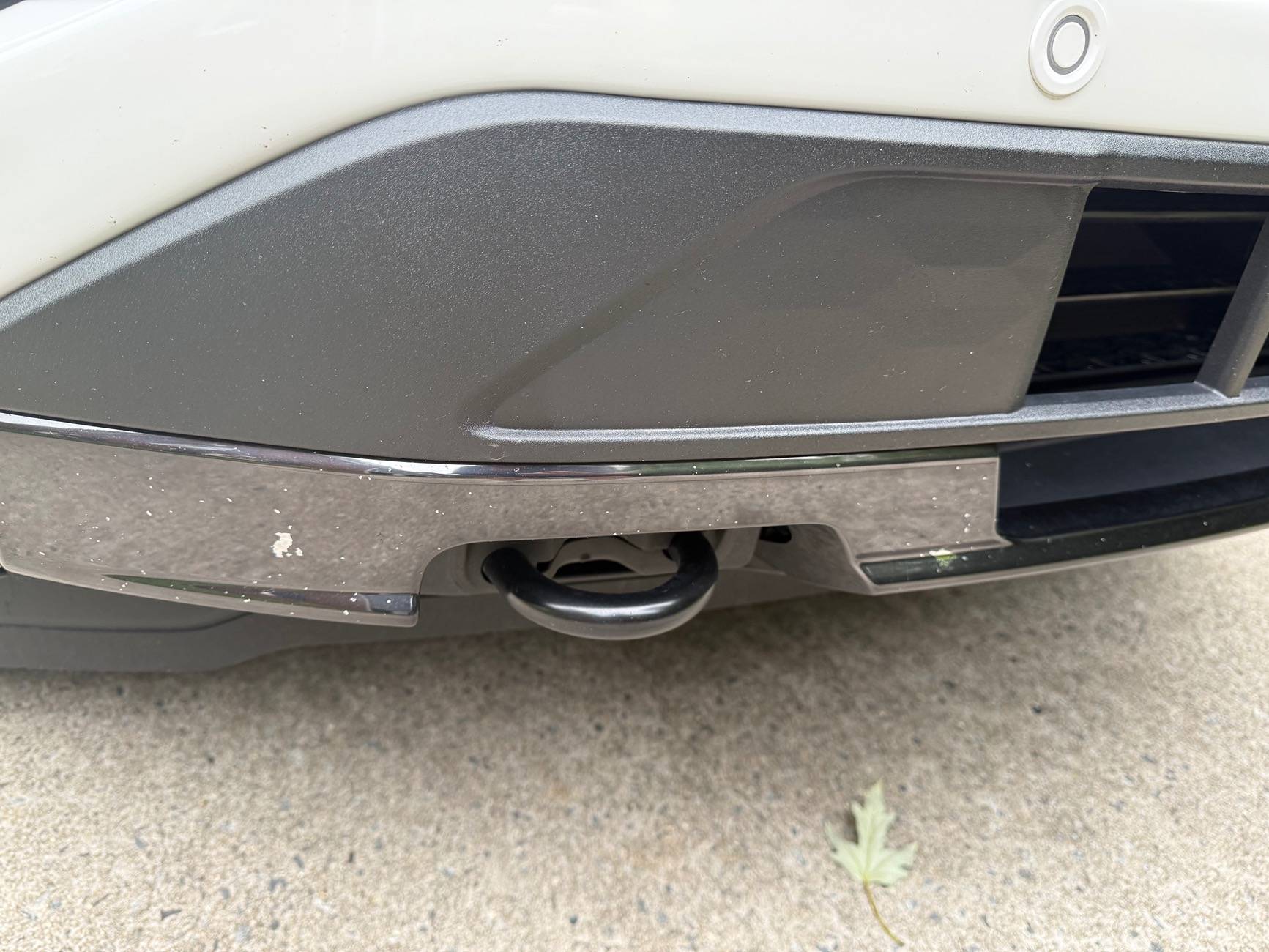 Ford F-150 Lightning Paint on mirrors and grill flaking IMG_2202