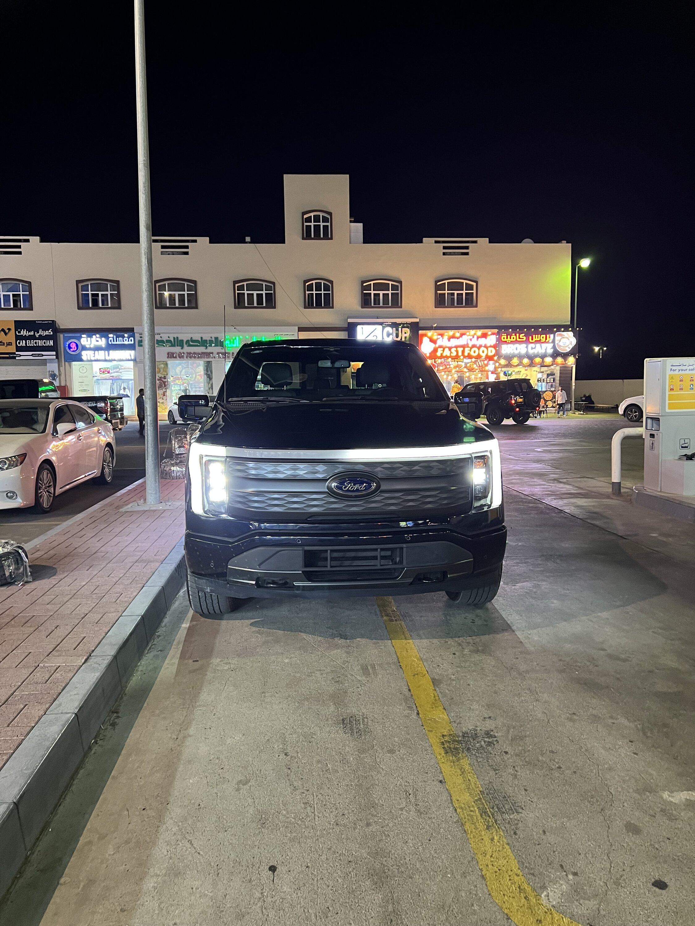 Ford F-150 Lightning Replaced right headlamp, light bar half ON IMG_2339