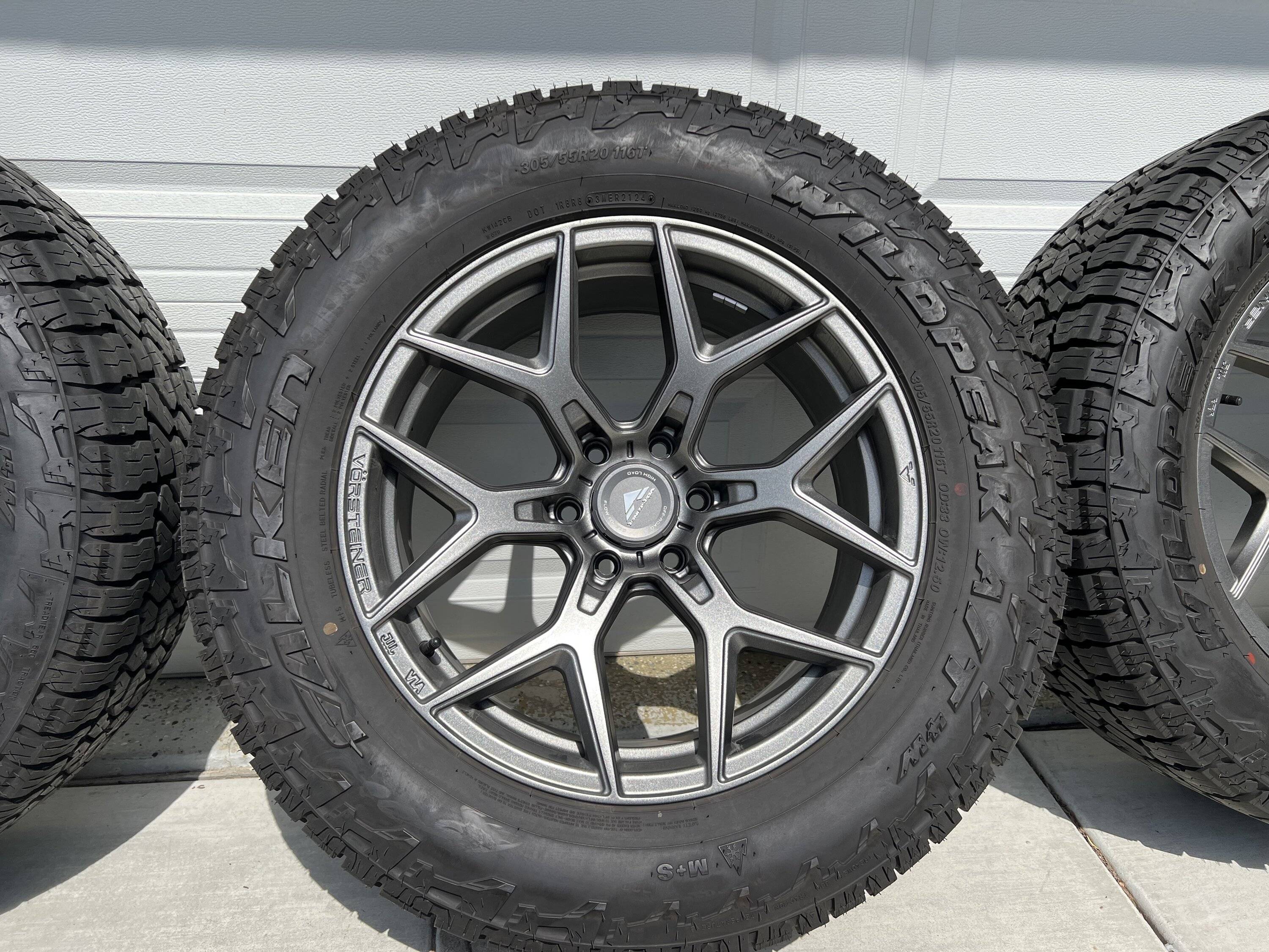 Ford F-150 Lightning Vorsteiner Venomrex VR601 20x9 Carbon Graphite w/ 305/55R20SL Falken Wildpeak 4W - $2500 IMG_2778