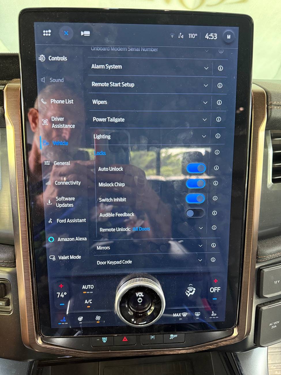 Ford F-150 Lightning PU-Sync-25.2.1.6.5 - Walk Away Lock Toggles UPDATE POST# 95 IMG_2865