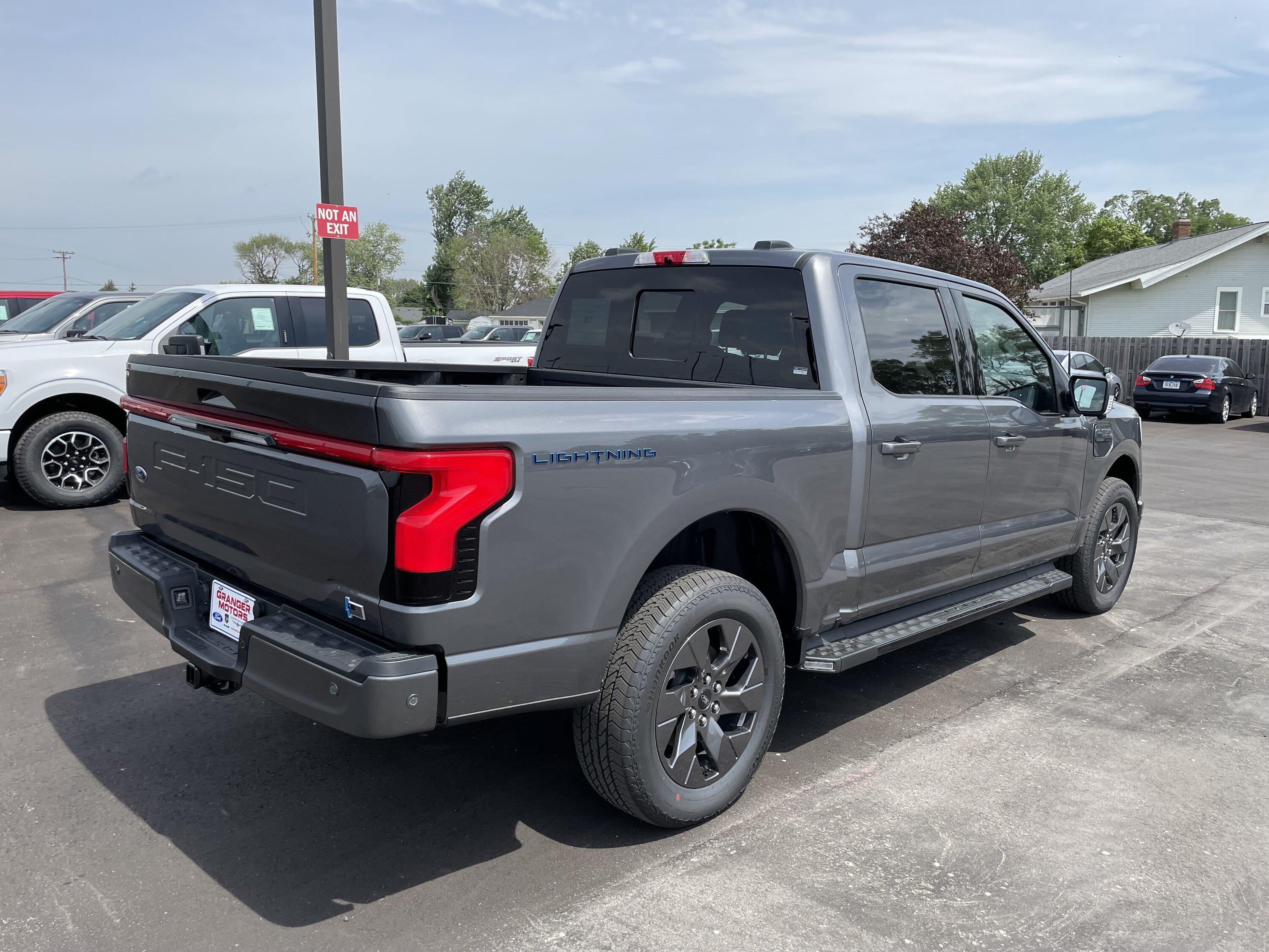 Ford F-150 Lightning Lightning Lariat ER delivery and owner first impressions / review (extensive) IMG_3290