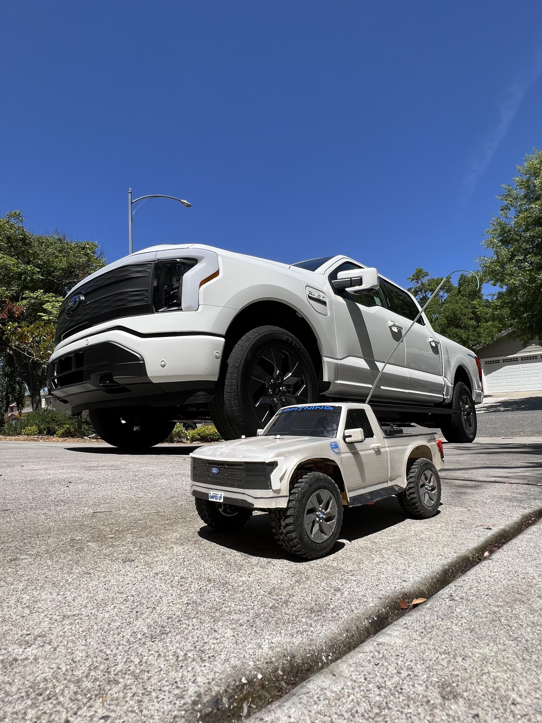 Ford F-150 Lightning STAR WHITE F-150 Lightning Photos & Club IMG_4194