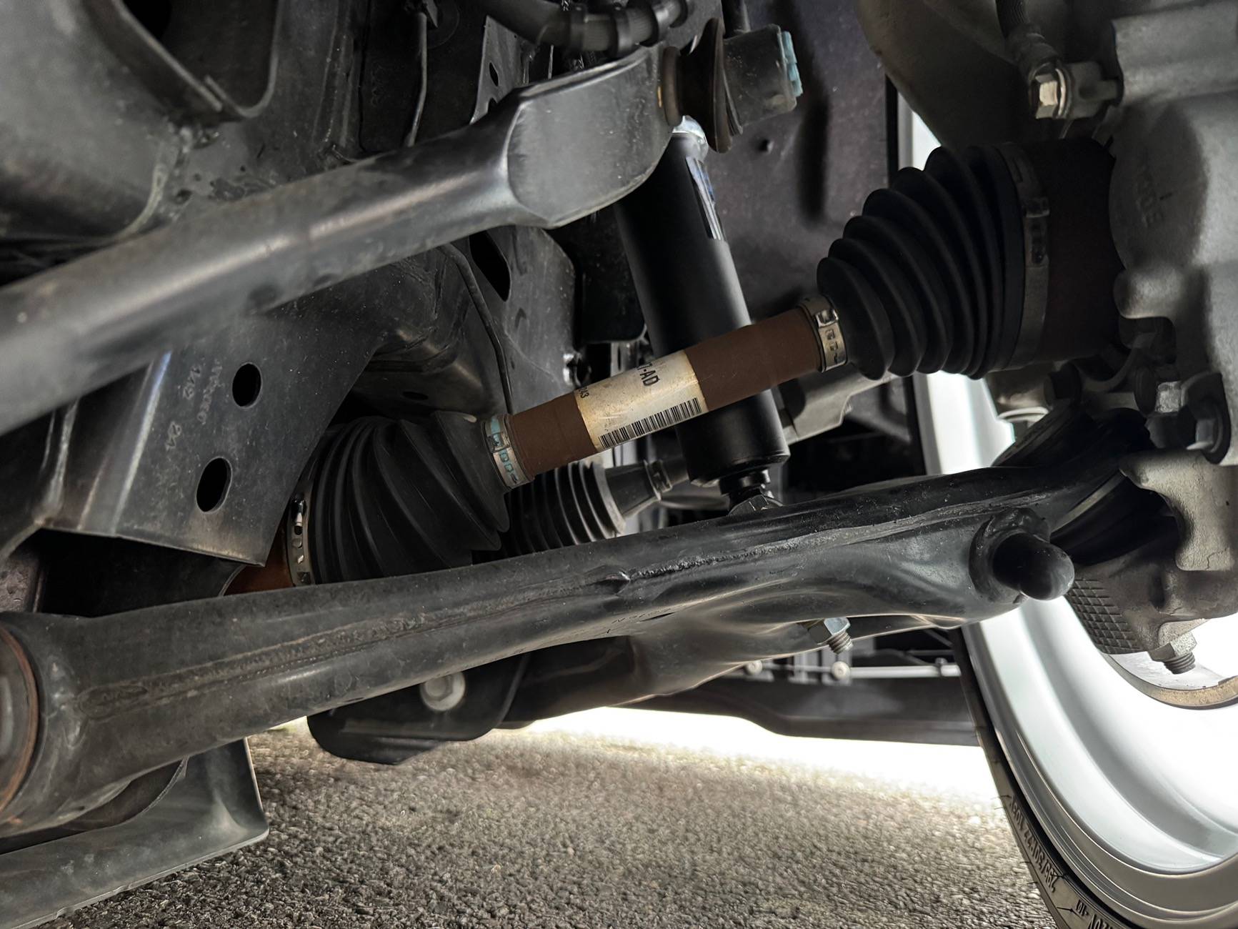 Ford F-150 Lightning Air ride axle angles… IMG_4285