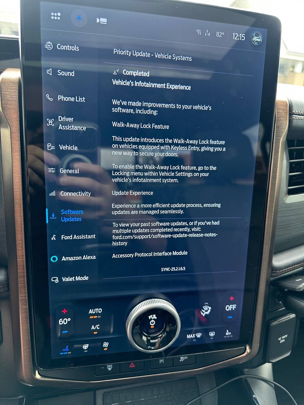 Ford F-150 Lightning PU-Sync-25.2.1.6.5 - Walk Away Lock Toggles UPDATE POST# 95 IMG_4445