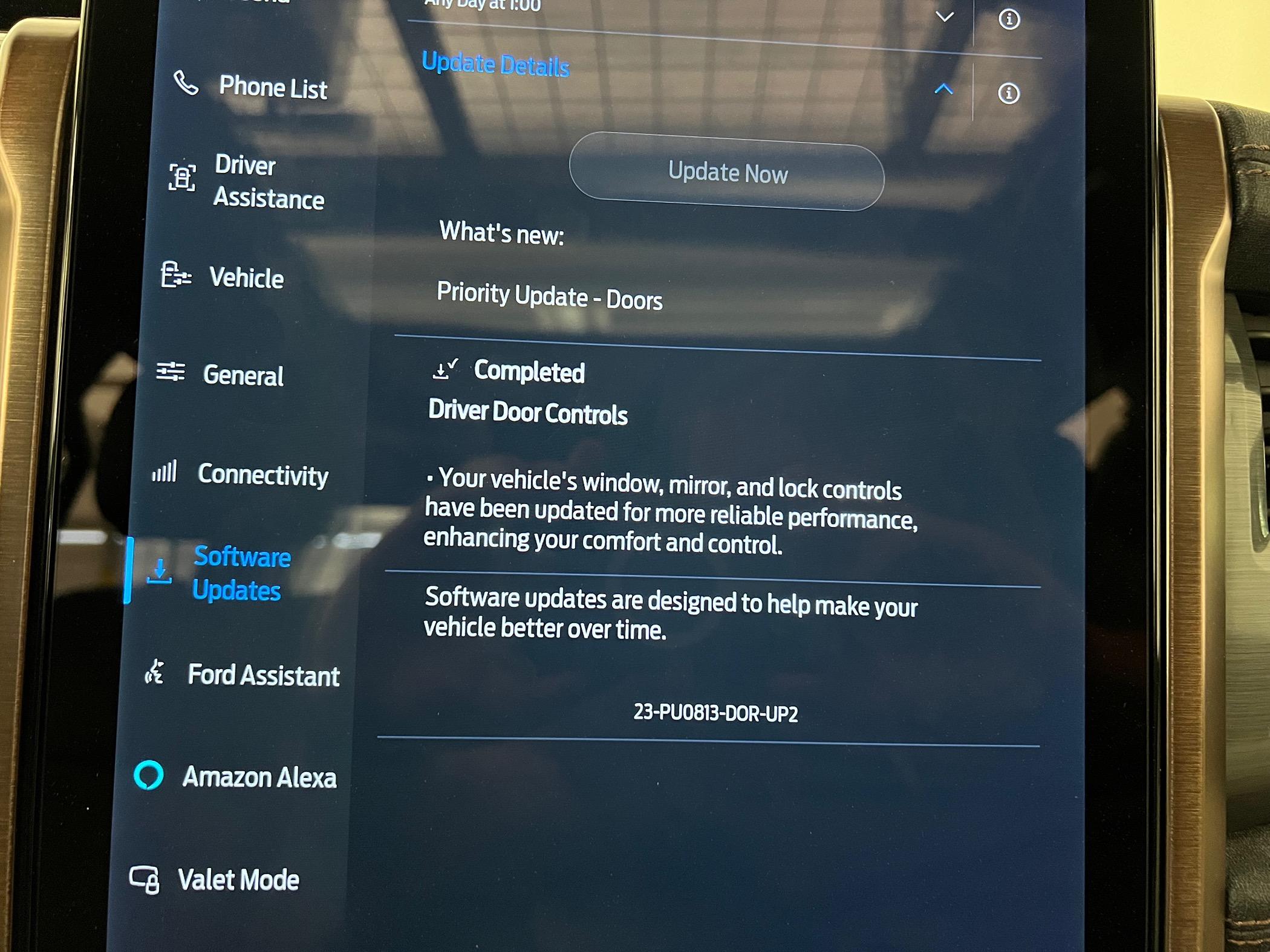 Ford F-150 Lightning Priority Update: 23-PU0813-DOR-UP2 IMG_4471