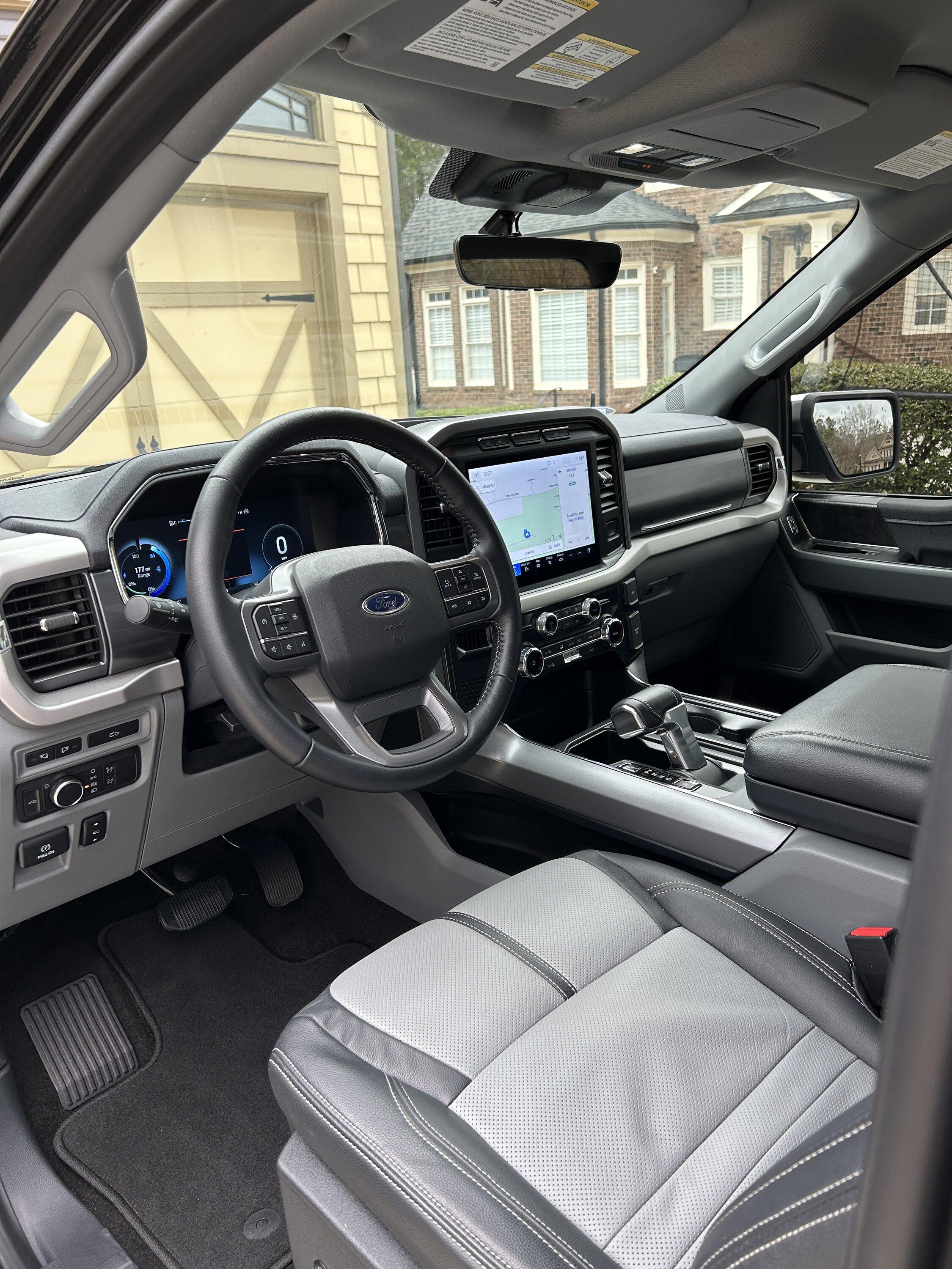 Ford F-150 Lightning FS: 2022 Lightning XLT w/leather, heated seats, Homelink, etc. - $47,500 IMG_5414.JPG