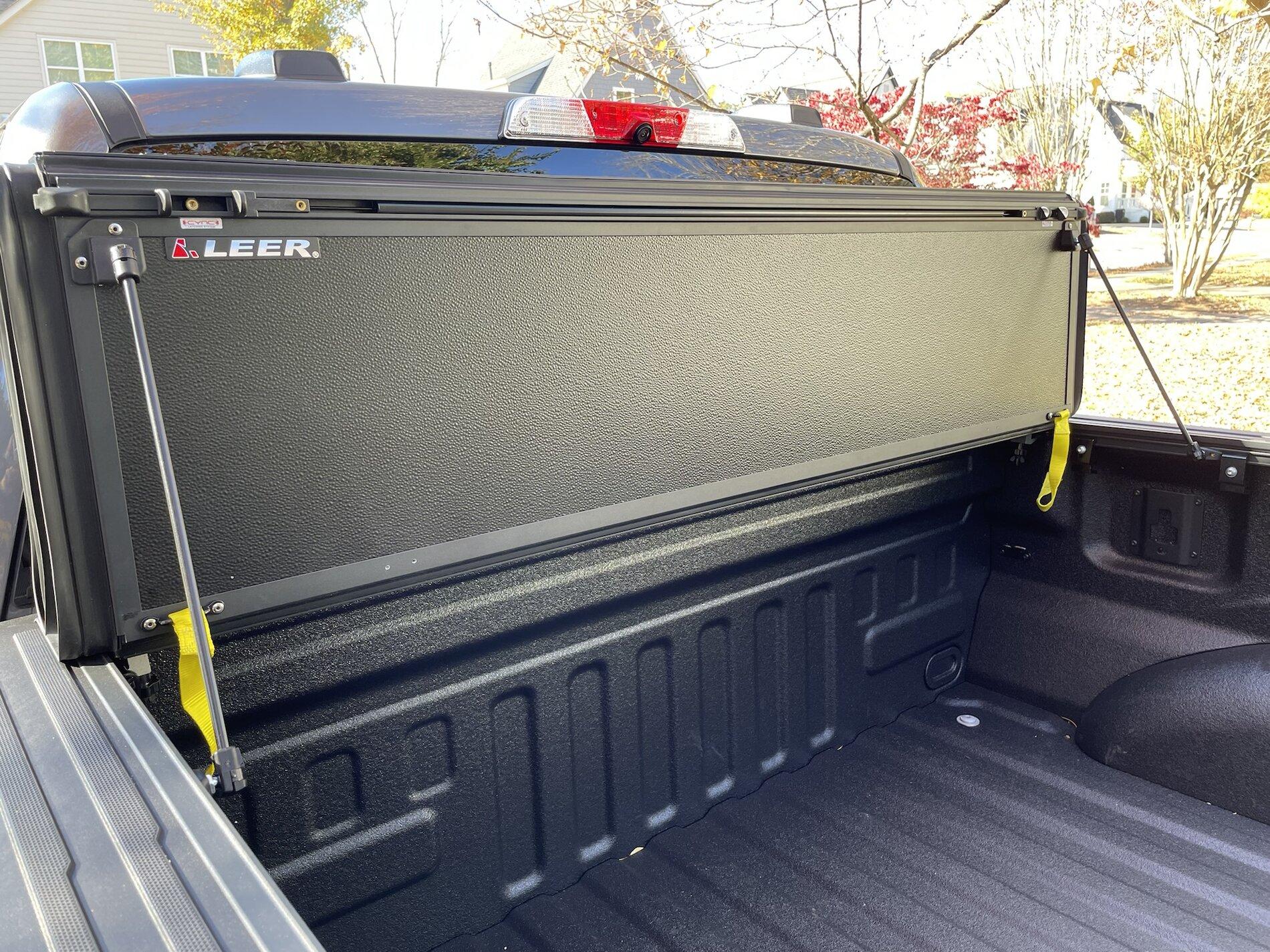 Ford F-150 Lightning Leer HF650M Tonneau Cover Review with Photos! - Install & First Impressions img_6468-jpe