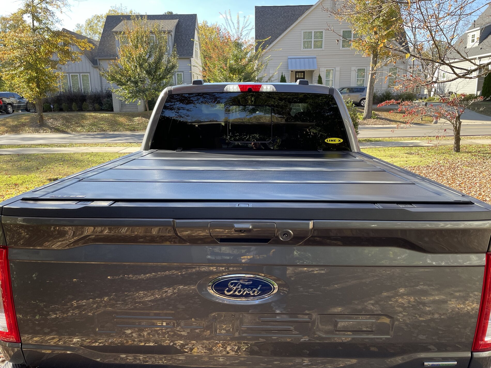 Ford F-150 Lightning Leer HF650M Tonneau Cover Review with Photos! - Install & First Impressions IMG_6476.JPEG