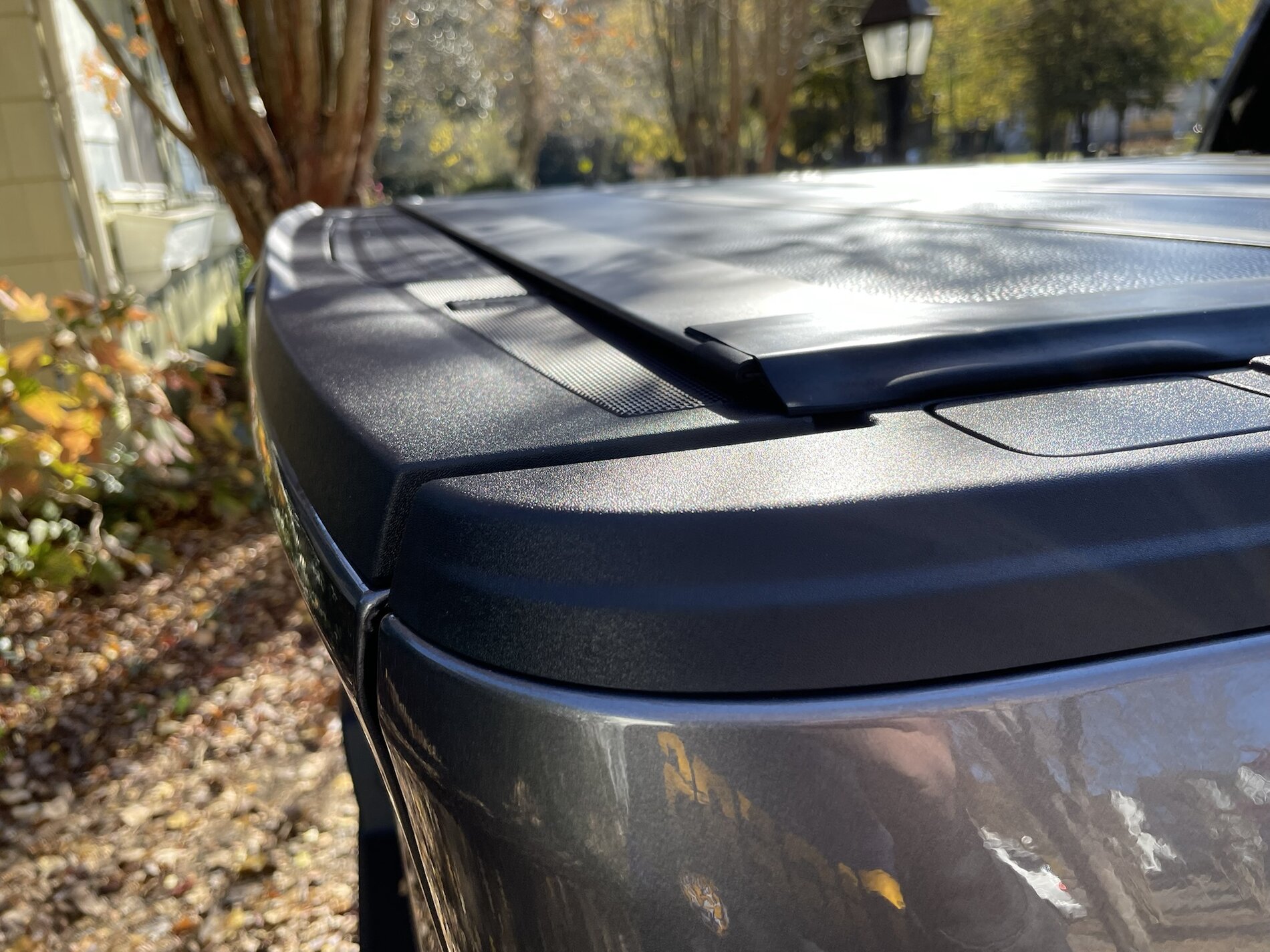 Ford F-150 Lightning Leer HF650M Tonneau Cover Review with Photos! - Install & First Impressions IMG_6478.JPEG
