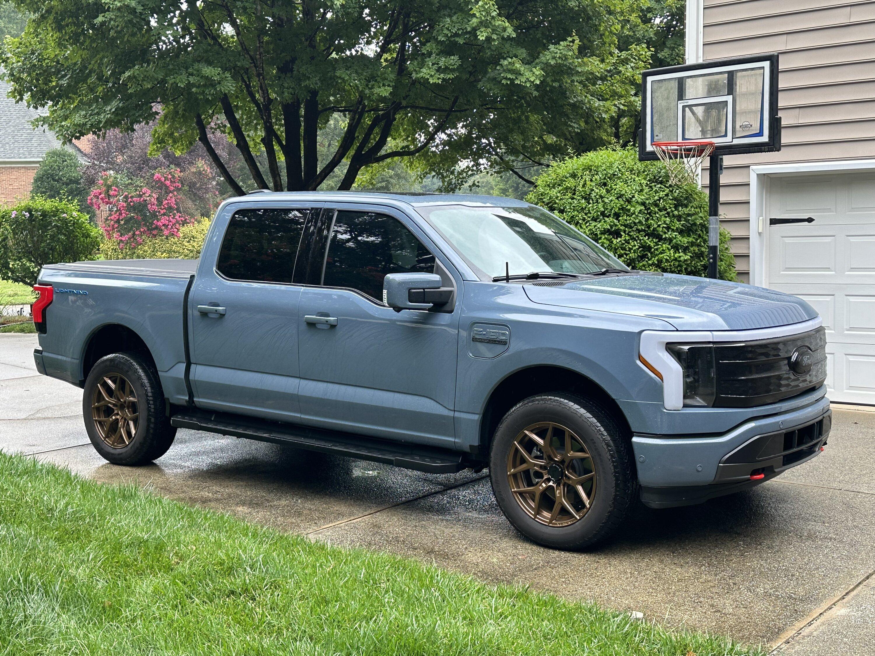 Ford F-150 Lightning AZURE GRAY F-150 Lightning Photos & Club IMG_6669