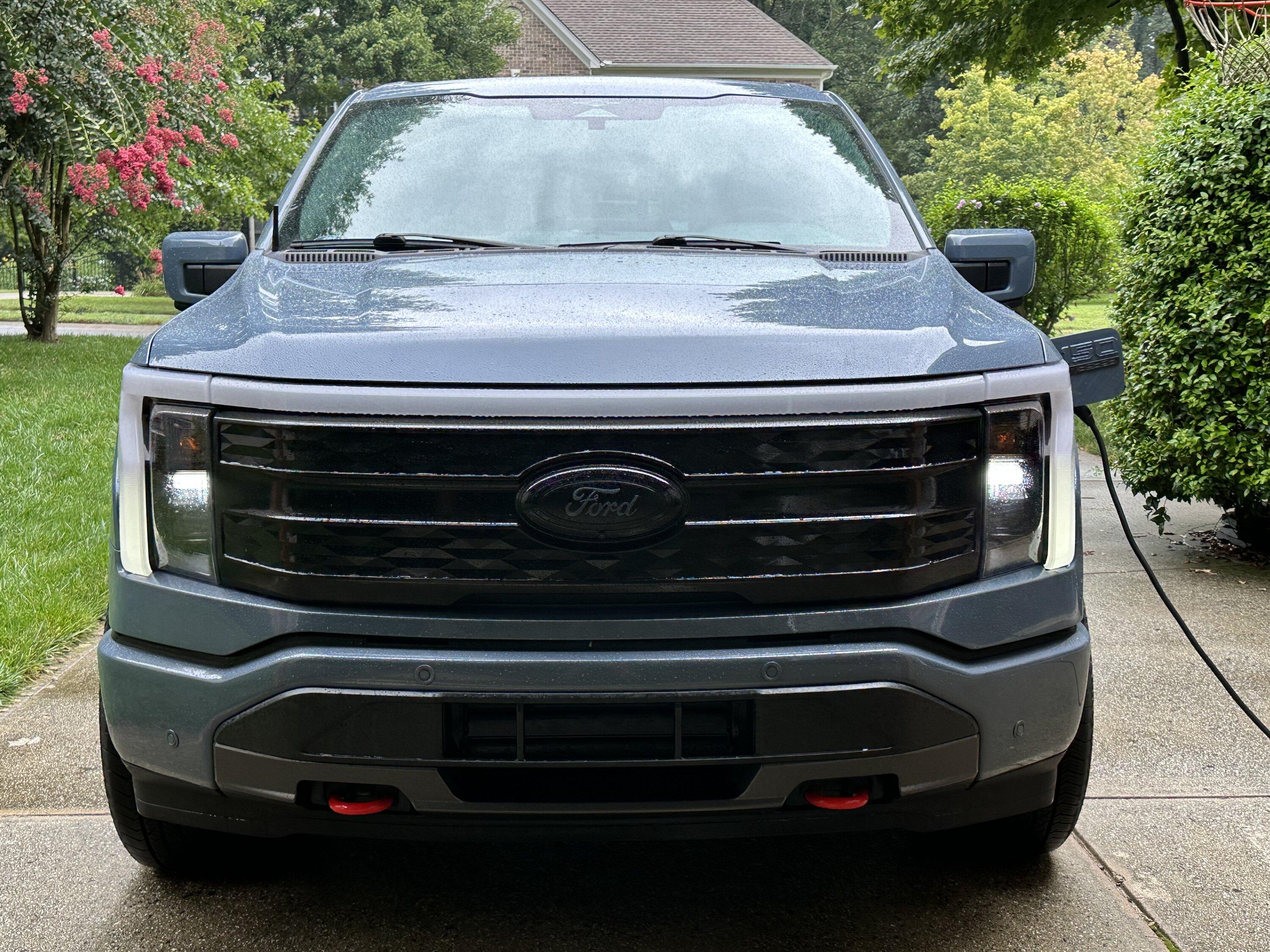 Ford F-150 Lightning New VenomRex VR-601 Azure Gray Metallic Lariat ER. Love the switch IMG_6671