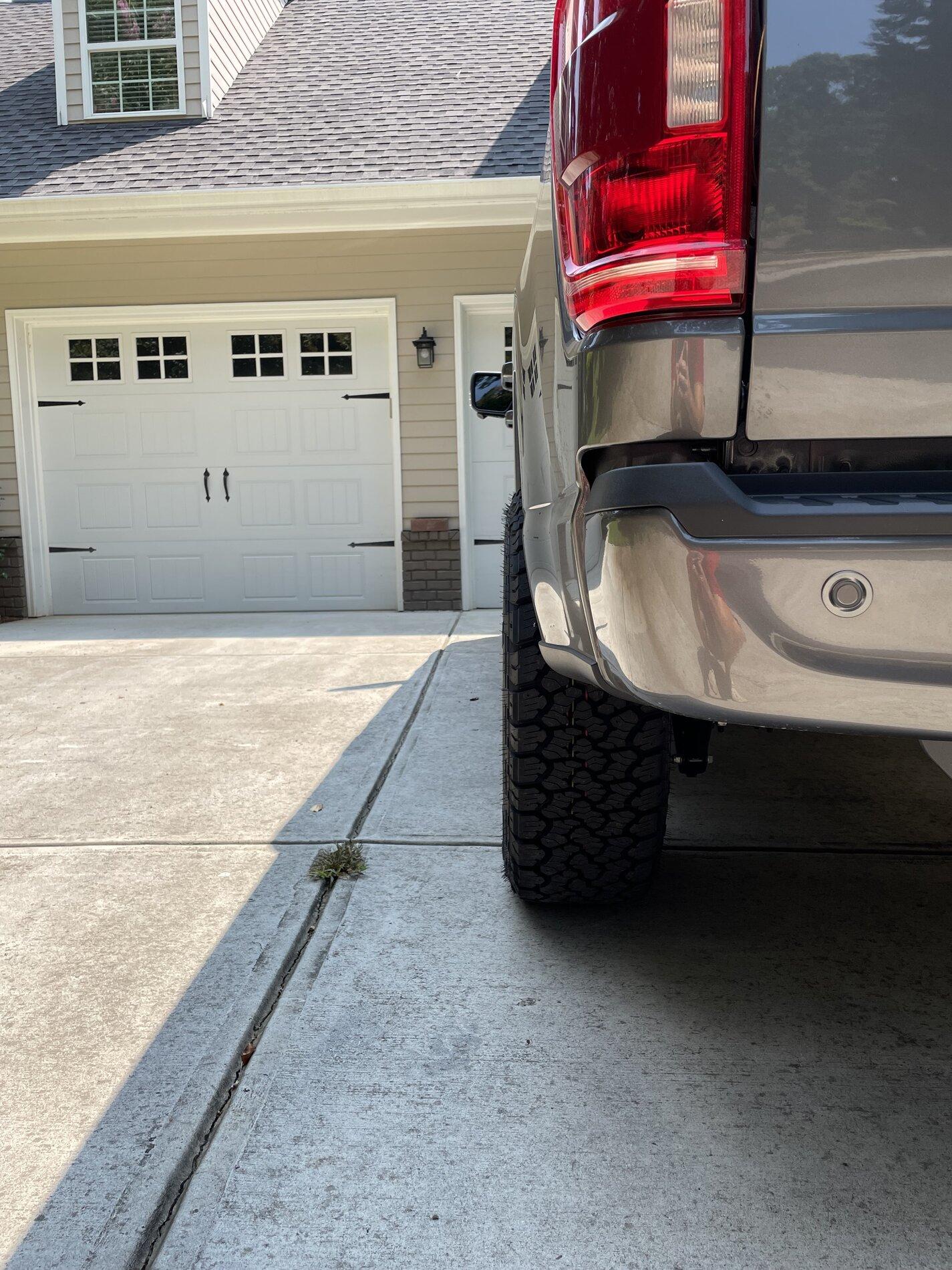 Ford F-150 Lightning New 20s Fuel Rebel with 275/60R20 General Grabber ATX but what PSI? IMG_6726.JPG