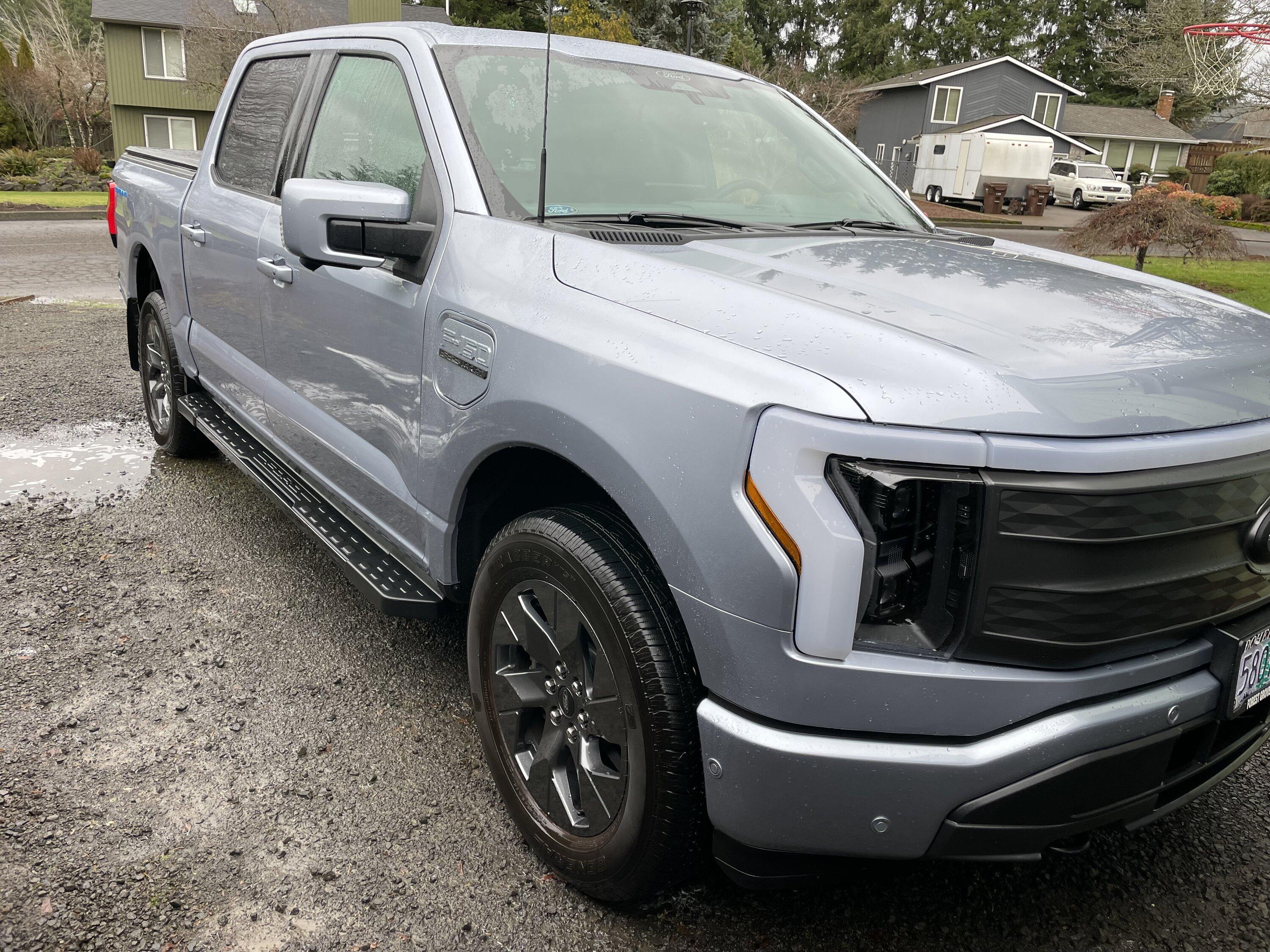 Ford F-150 Lightning FS:  2022 Iced Blue Silver Lariat ER+Max tow and Group 511A - $79,900 IMG_7257