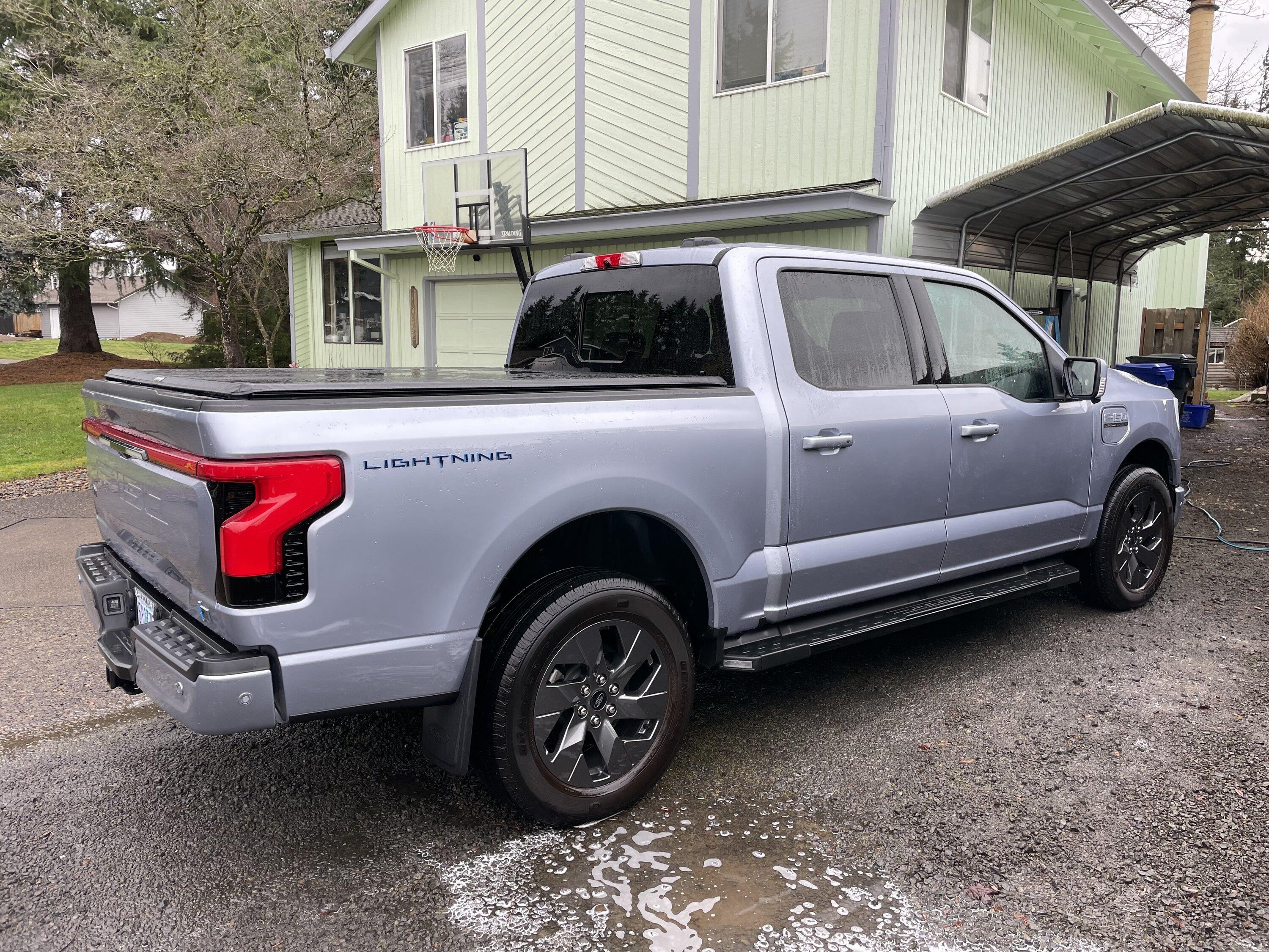 Ford F-150 Lightning FS:  2022 Iced Blue Silver Lariat ER+Max tow and Group 511A - $79,900 IMG_7258