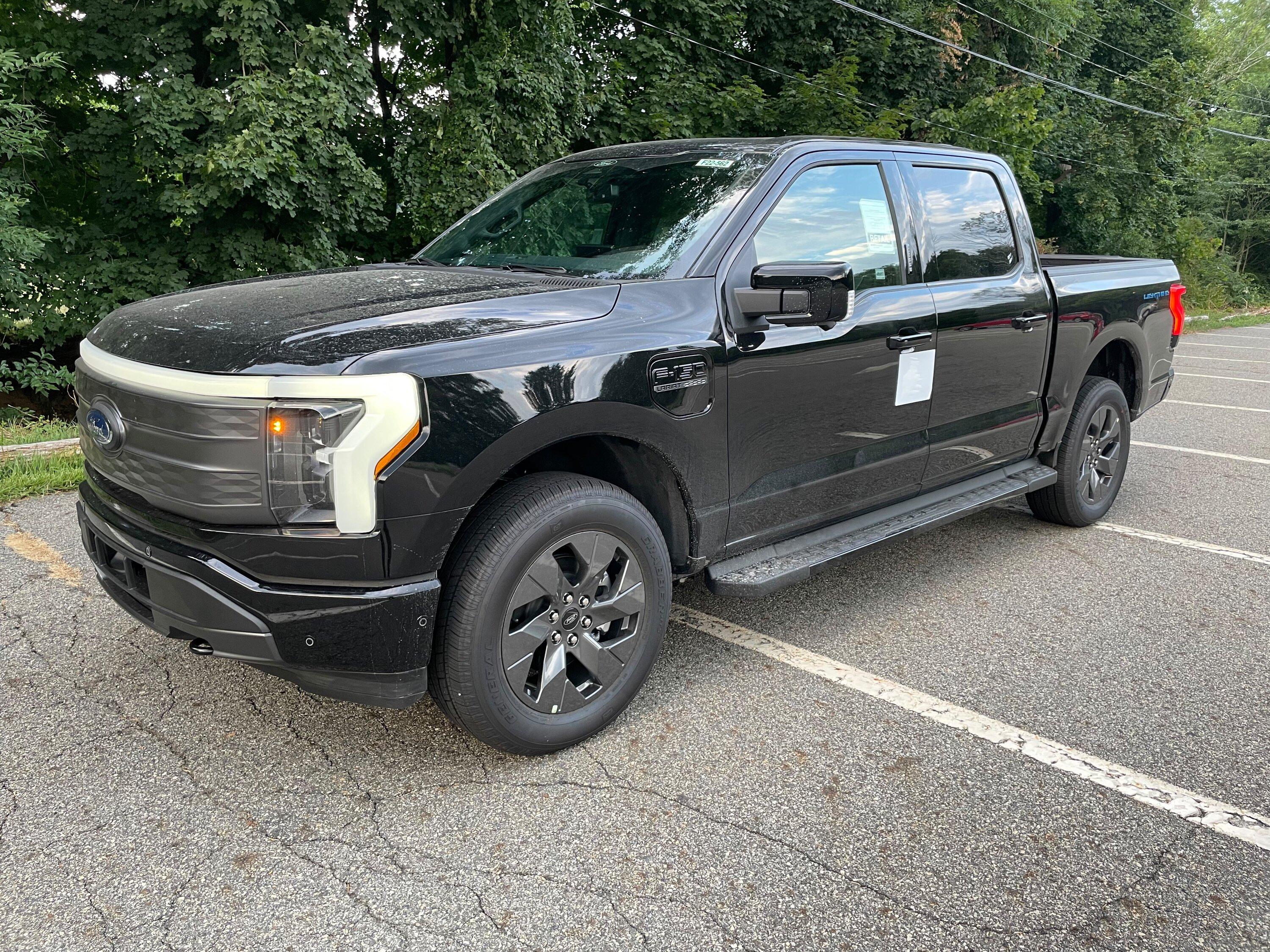 Ford F-150 Lightning 2022 F150 Lightning Lariat Extended Battery Black/Black For Sale NJ $120k OBO IMG_9499